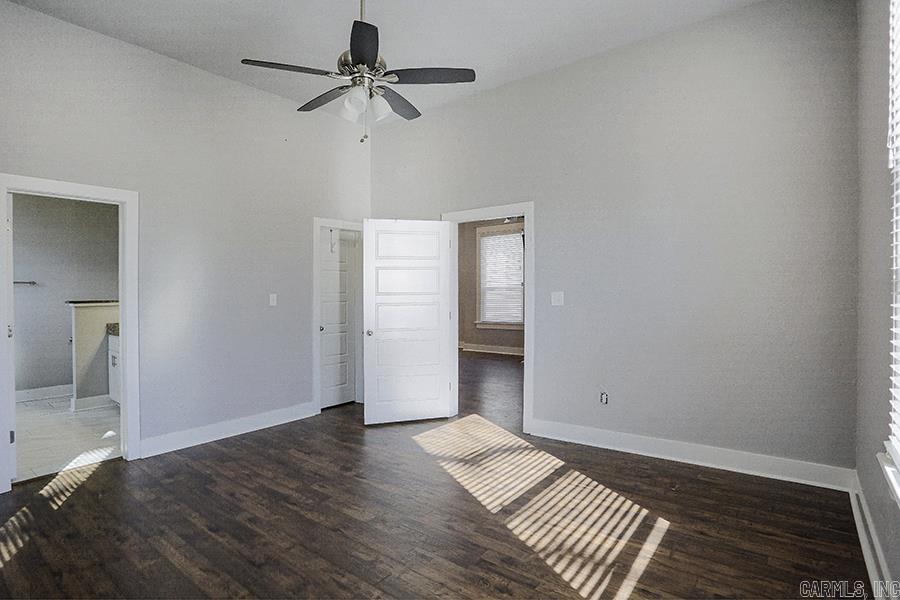 STIFFTS C S - Residential