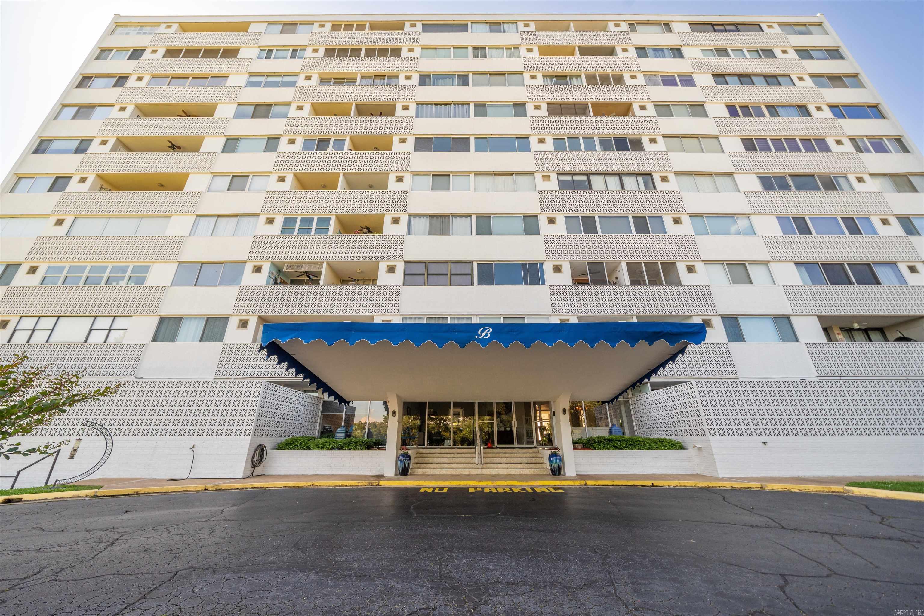 BEACON MANOR HPR - Residential