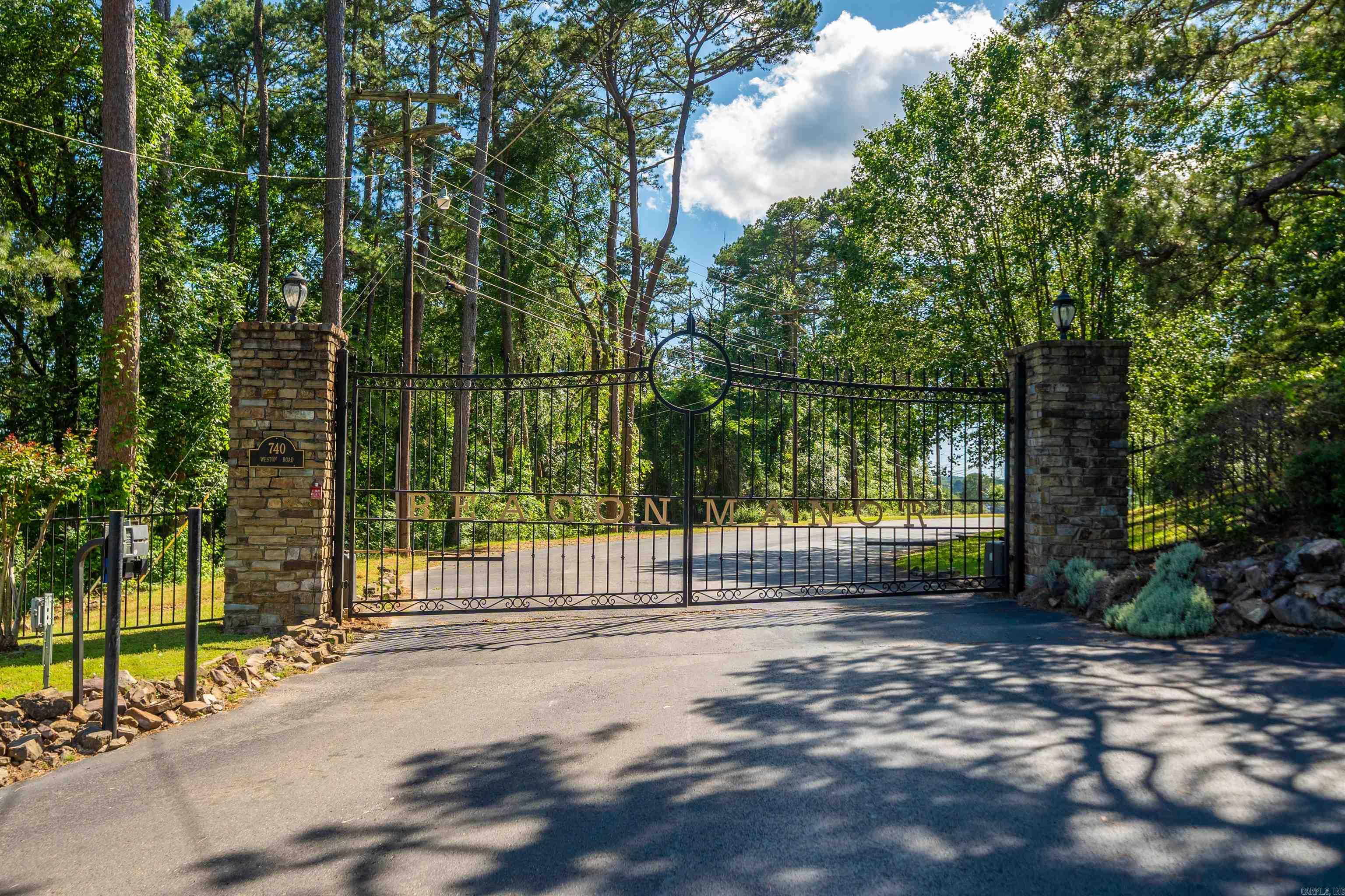 BEACON MANOR HPR - Residential