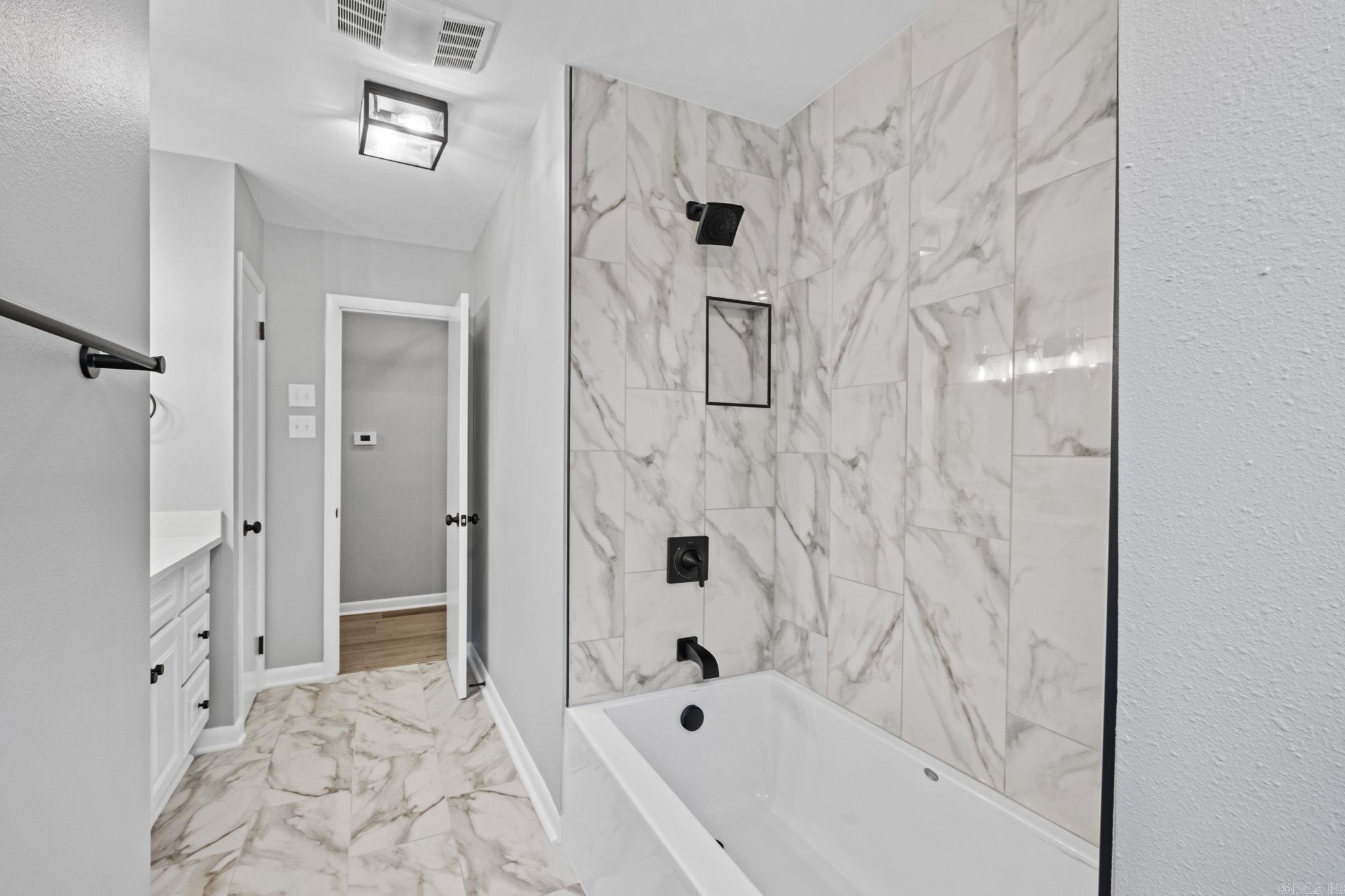 Briarwood - Residential