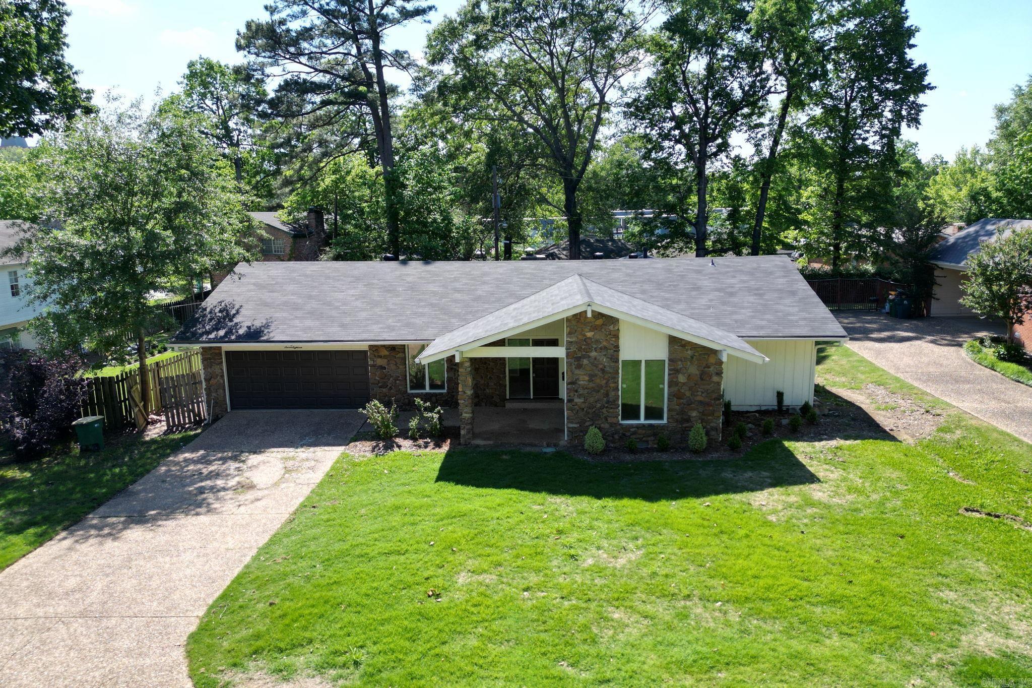 Briarwood - Residential