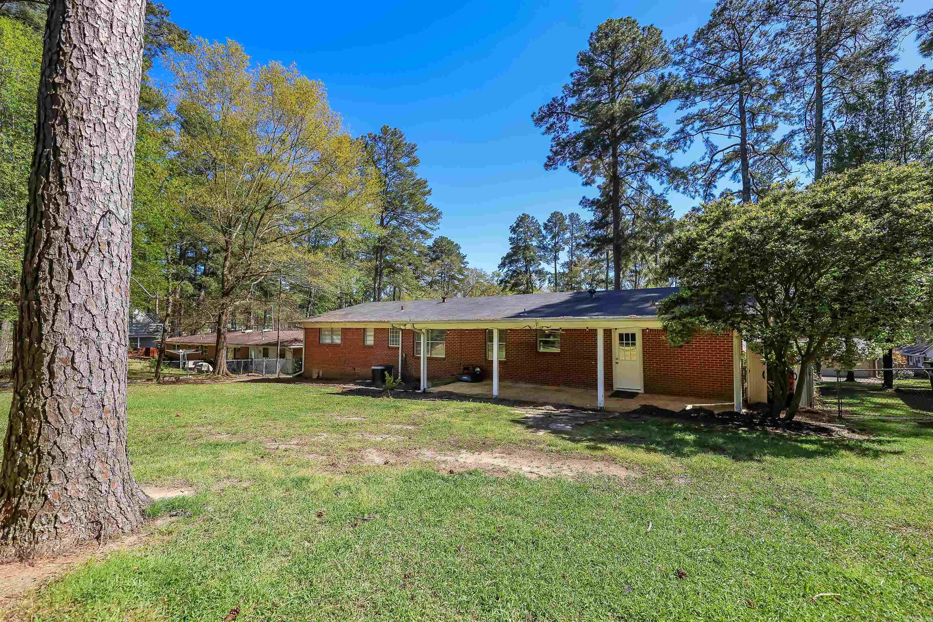 Raquet Club - Residential