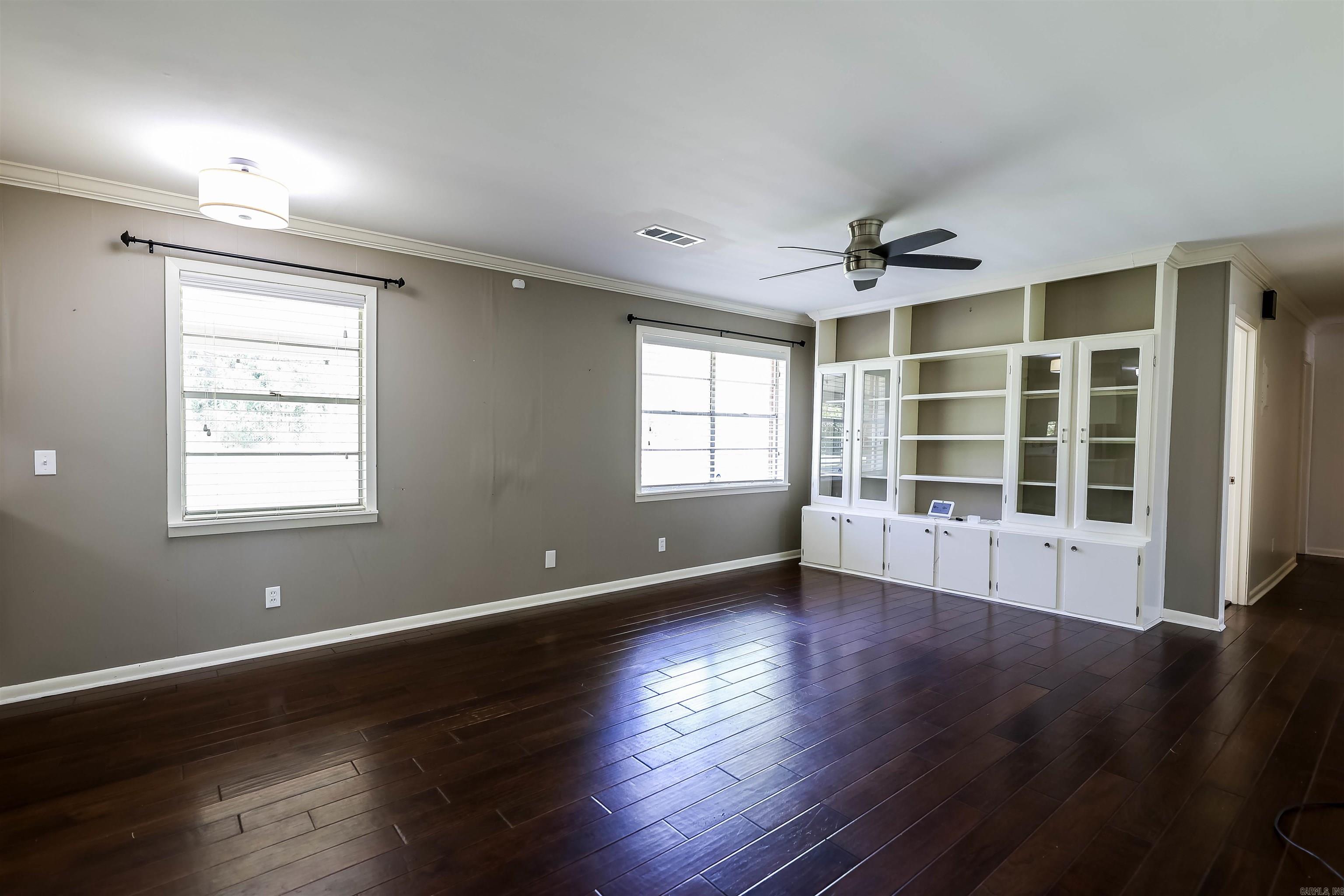 Raquet Club - Residential