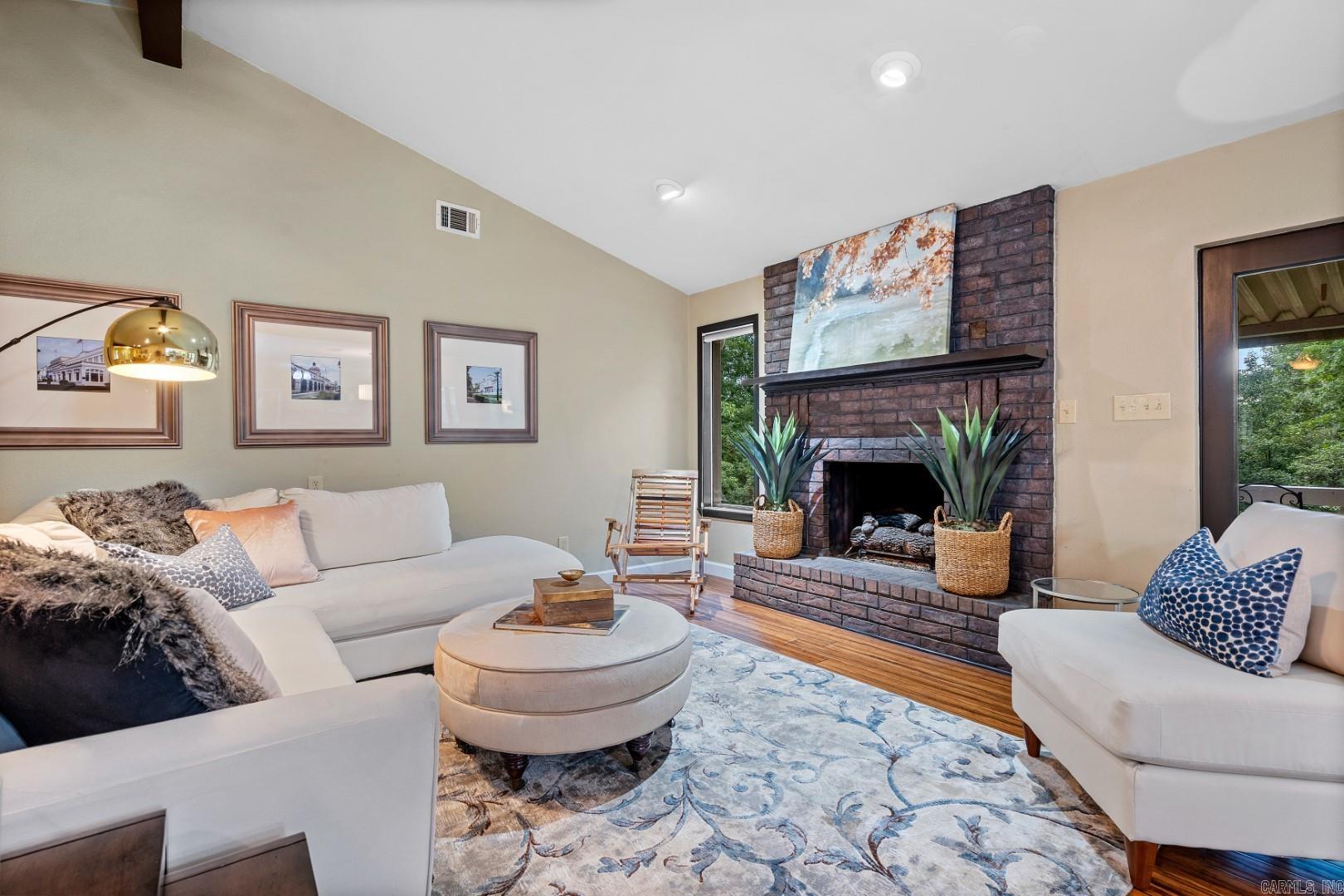 COCA BAY - IN - Residential