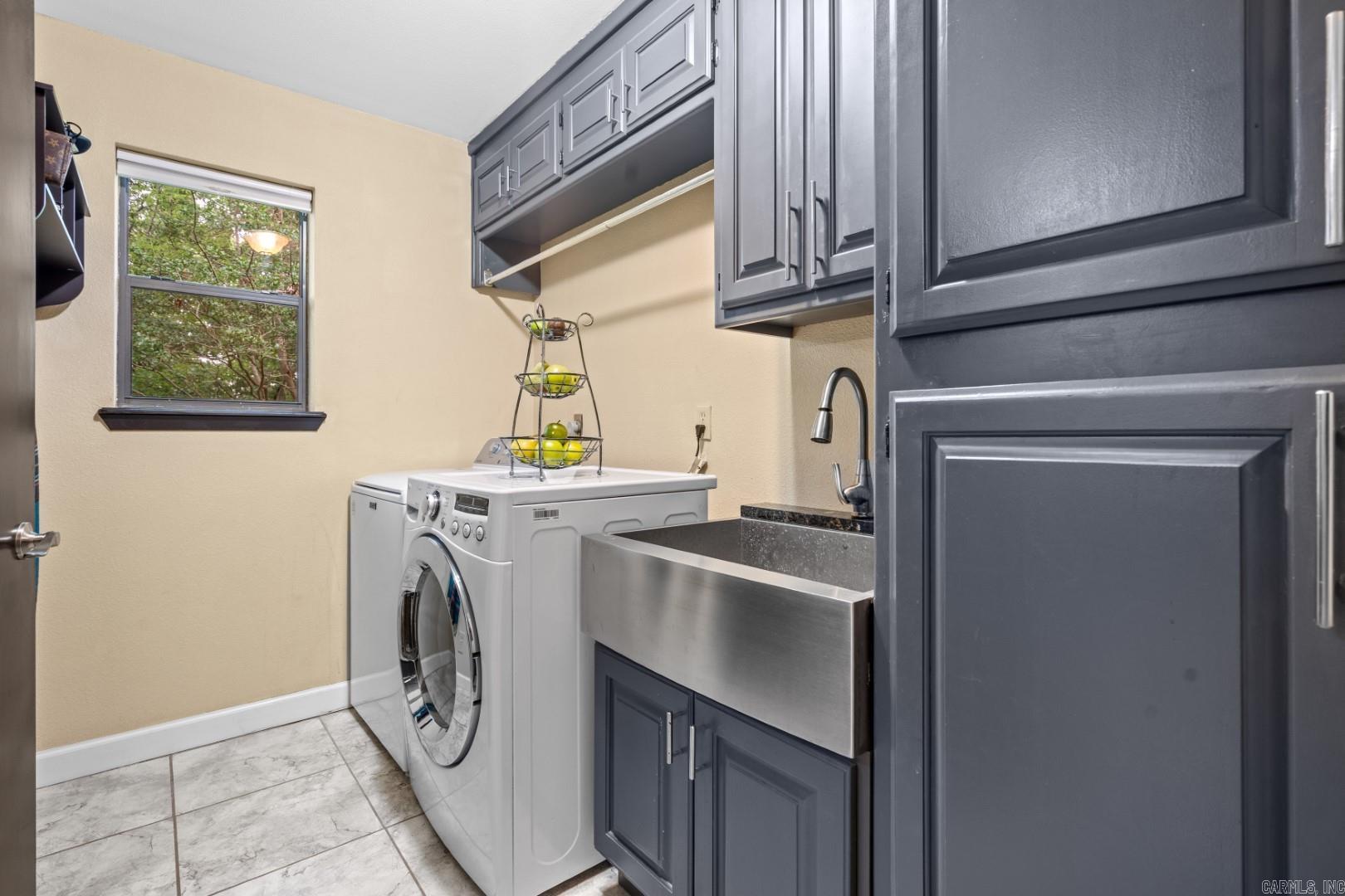 COCA BAY - IN - Residential