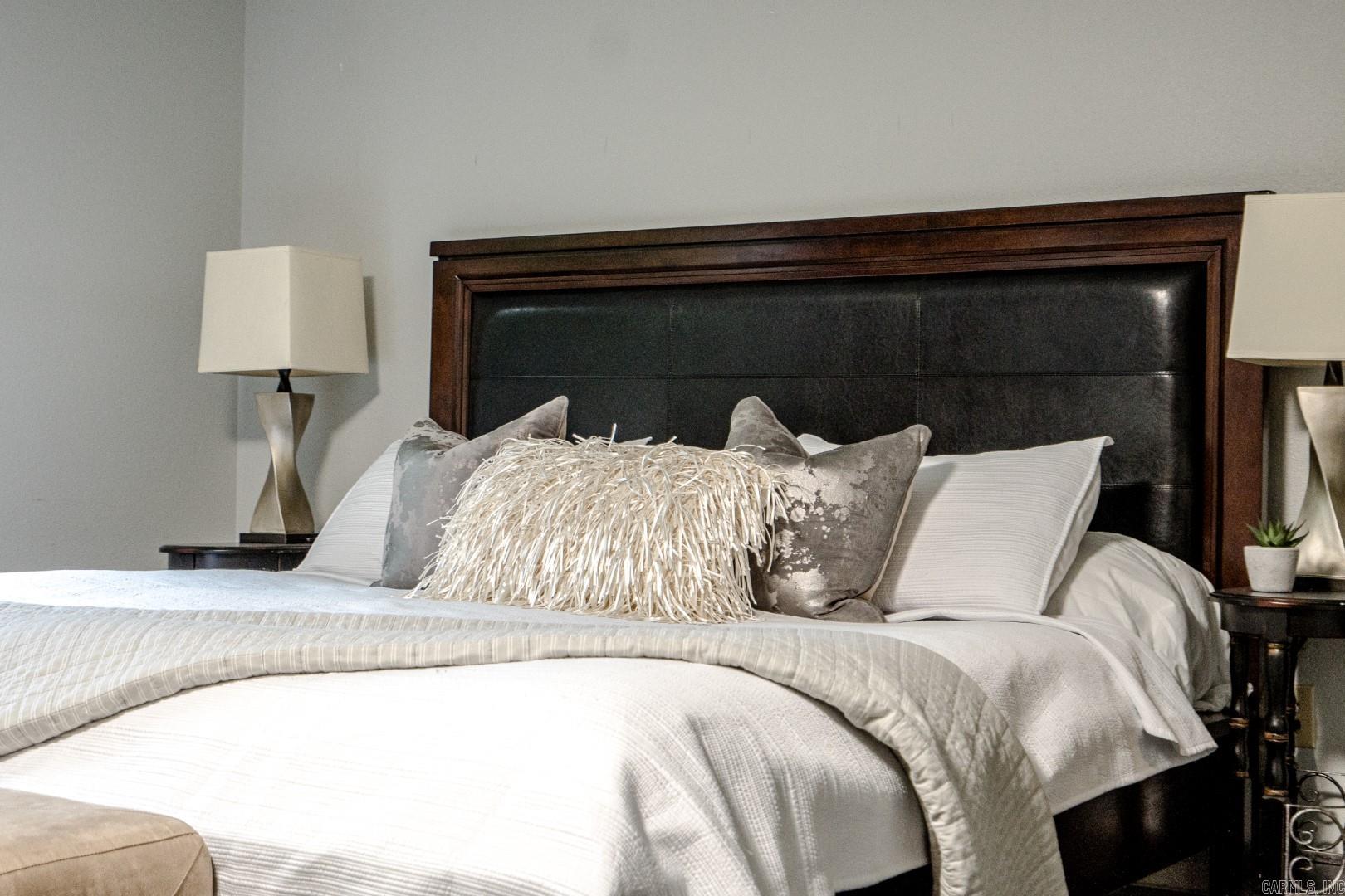 COCA BAY - IN - Residential