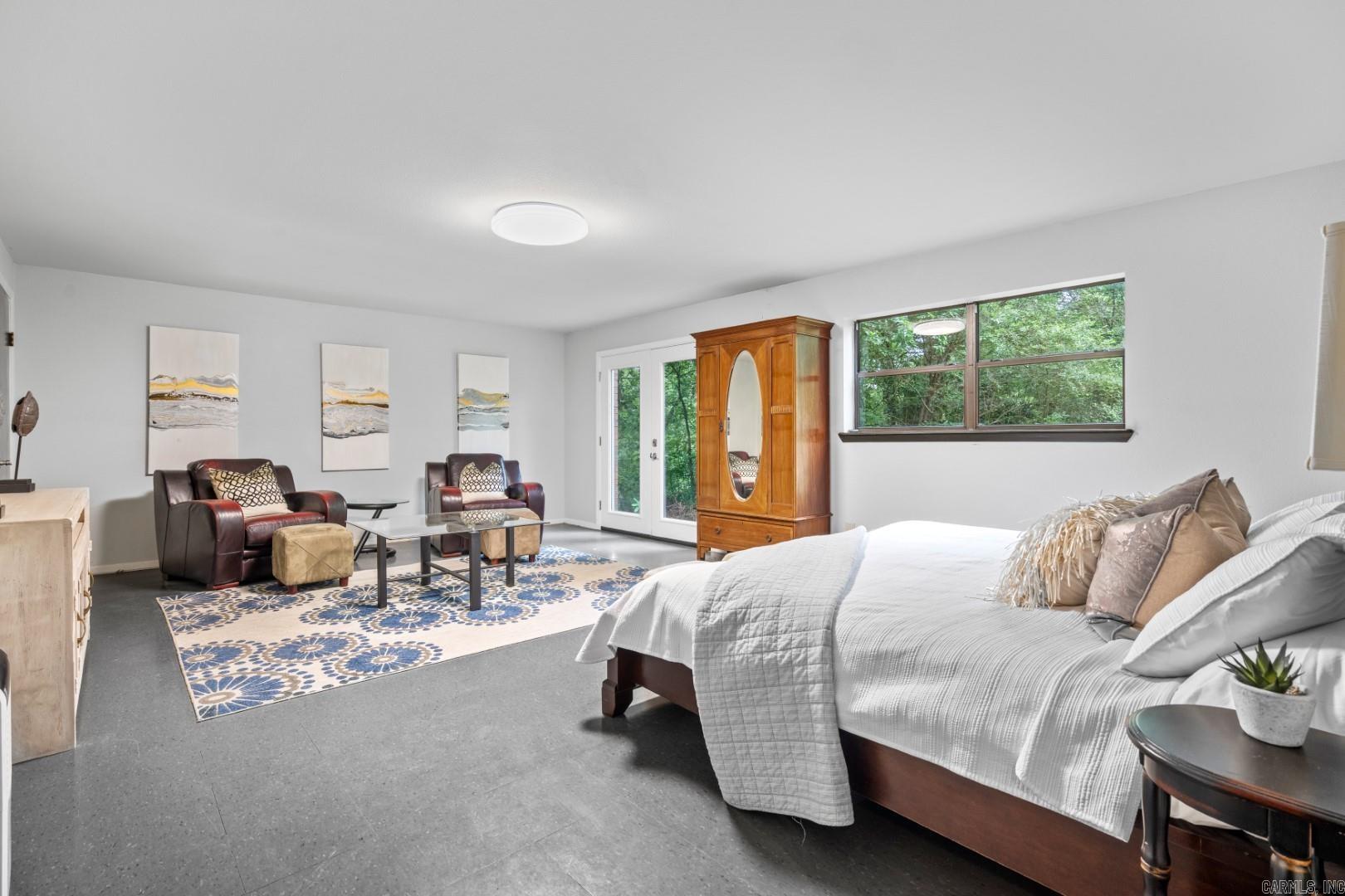 COCA BAY - IN - Residential