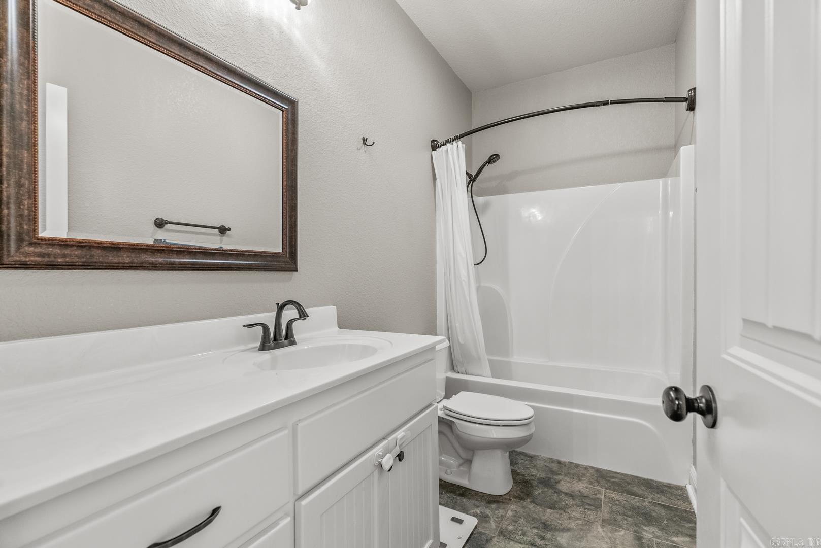 SALEM WOODS - Residential