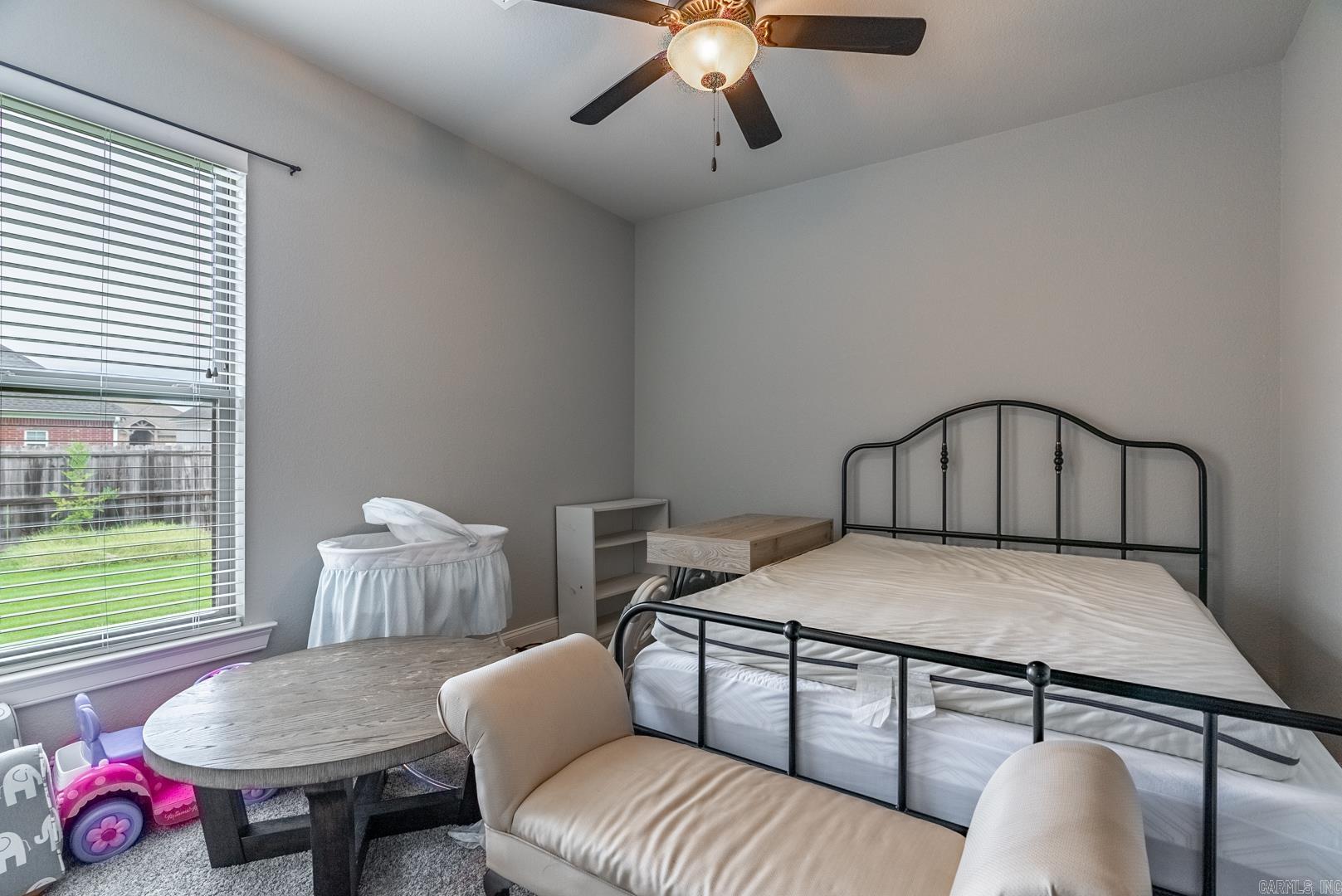 SALEM WOODS - Residential