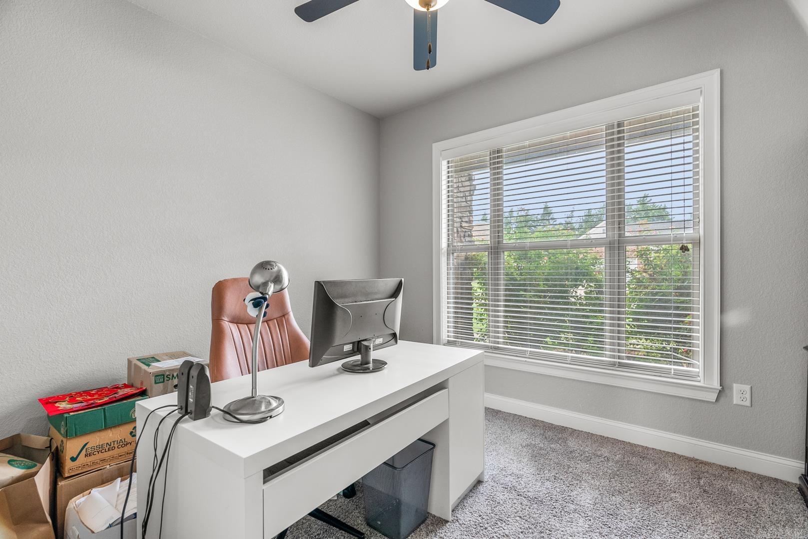 SALEM WOODS - Residential