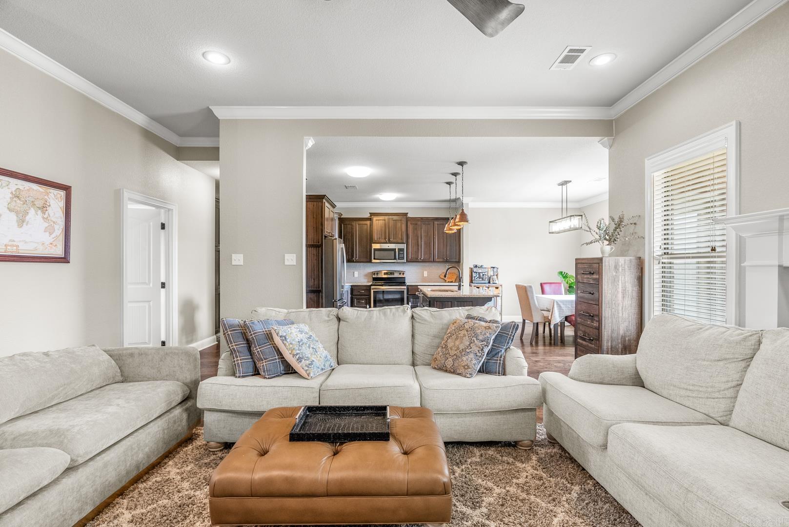 SALEM WOODS - Residential