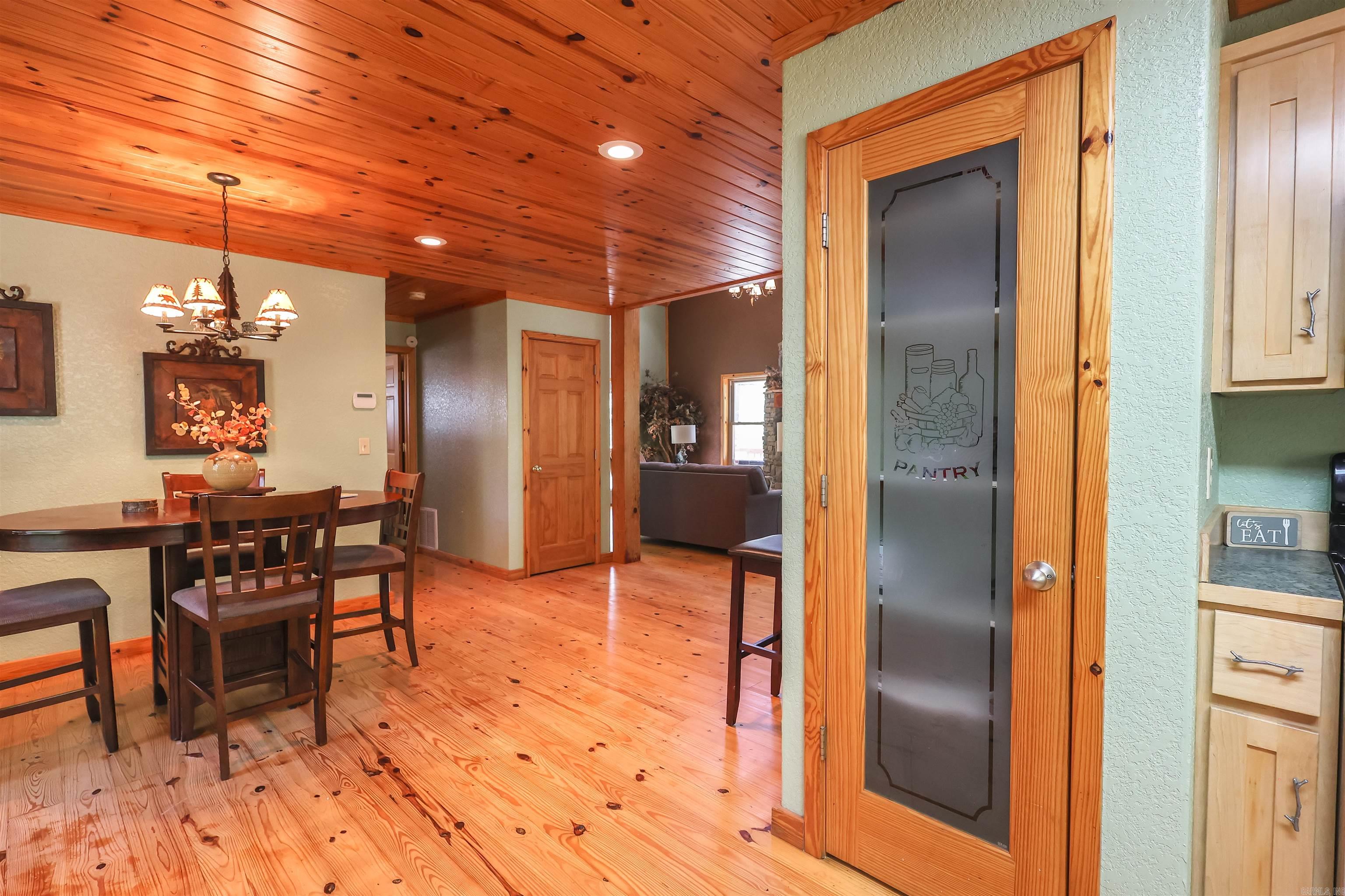 WOODLAND SPRINGS - Residential