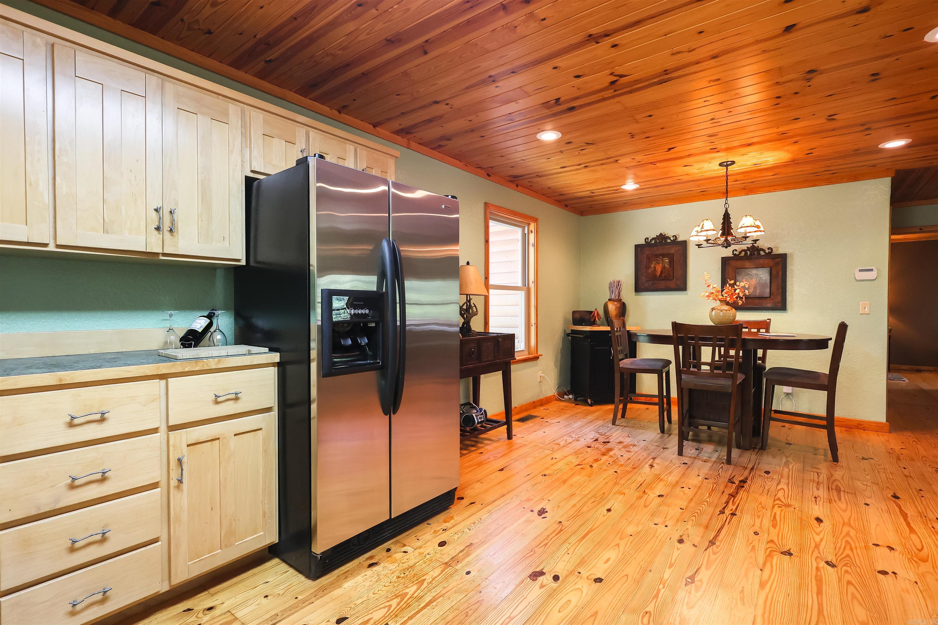 WOODLAND SPRINGS - Residential