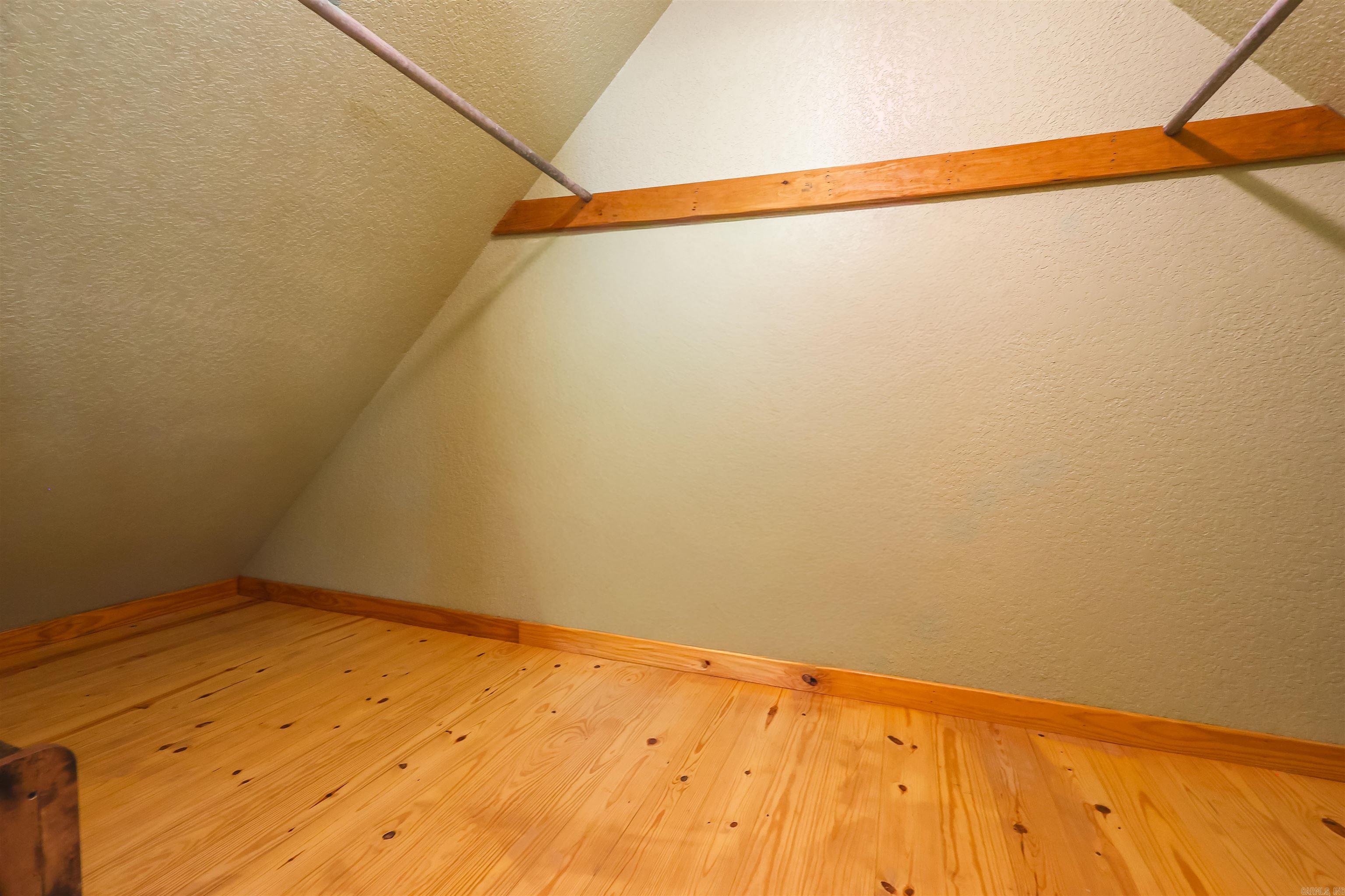 WOODLAND SPRINGS - Residential