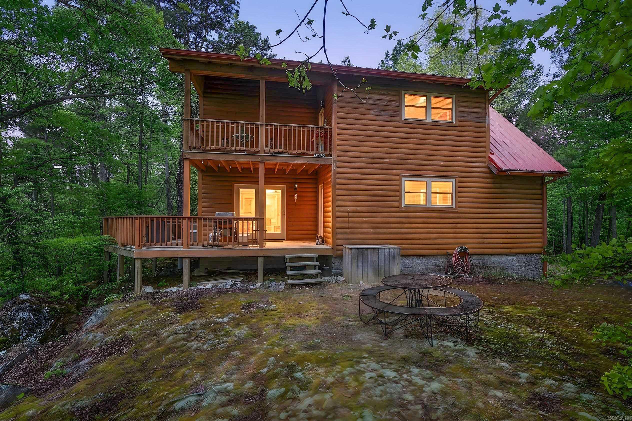 WOODLAND SPRINGS - Residential