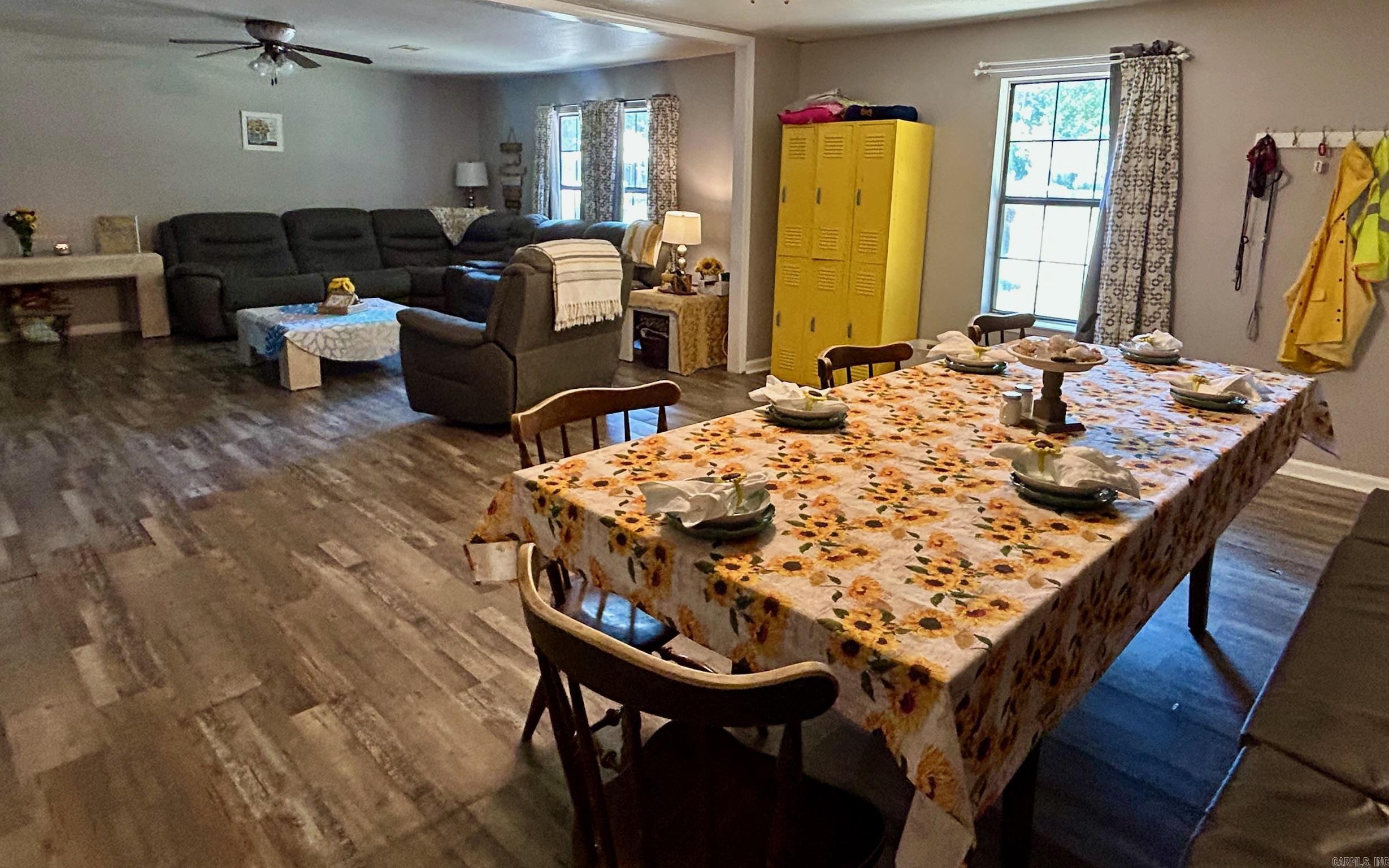 BLACK OAK - Residential