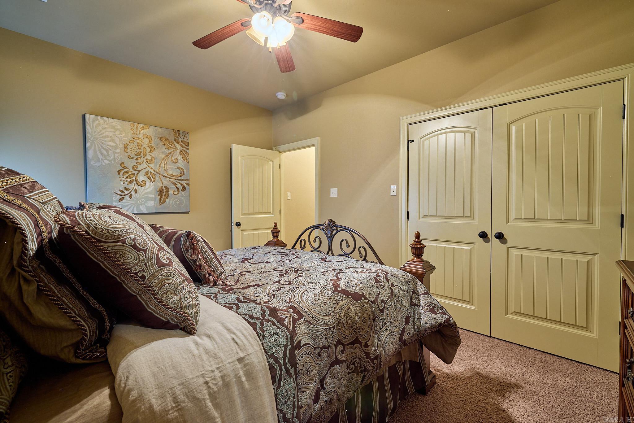 HURRICANE MEADOWS - Residential