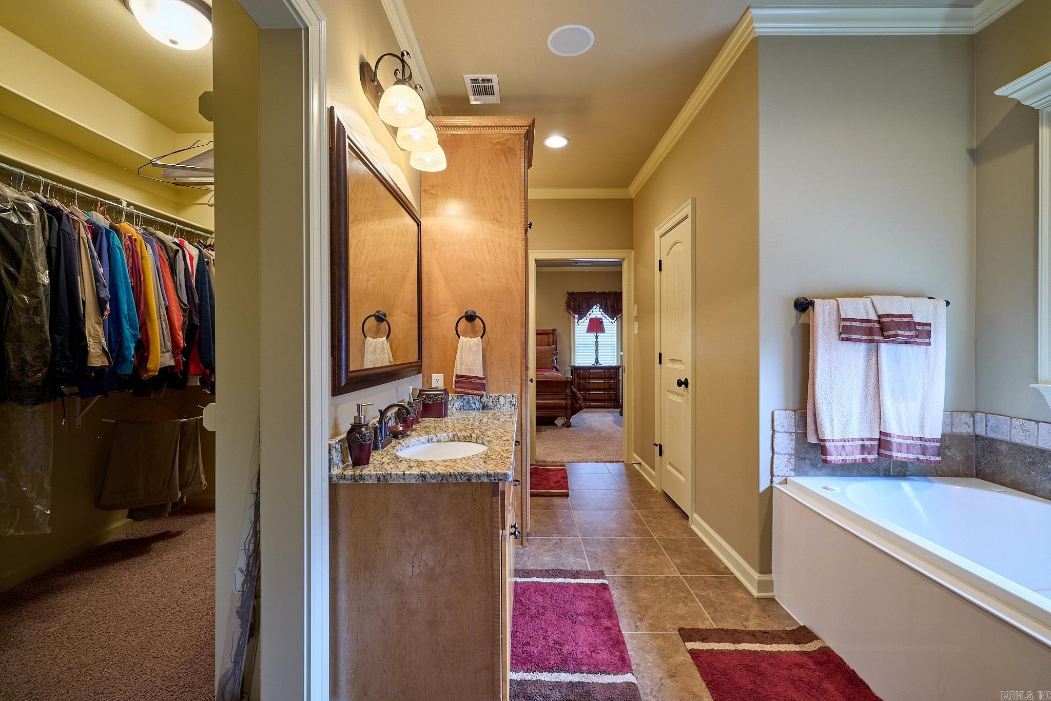 HURRICANE MEADOWS - Residential