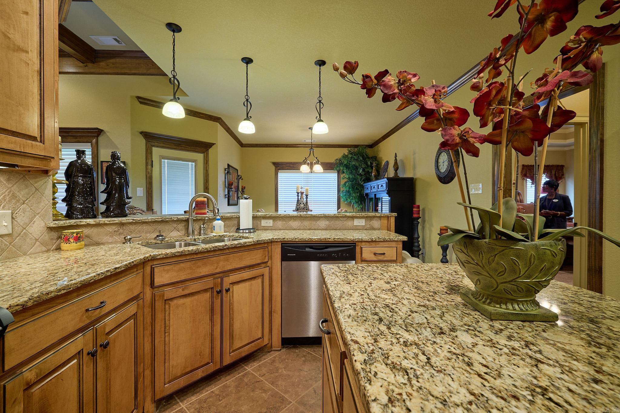 HURRICANE MEADOWS - Residential