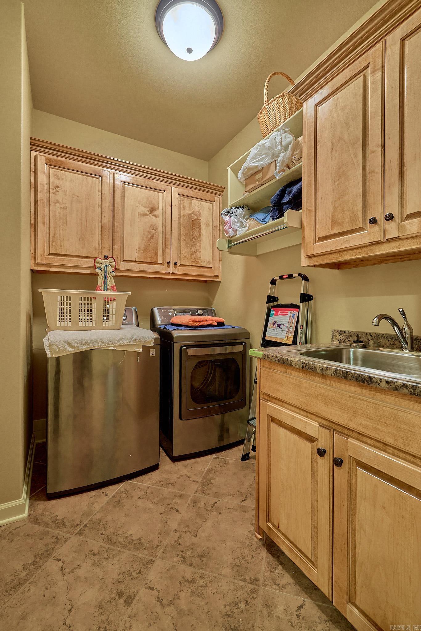 HURRICANE MEADOWS - Residential