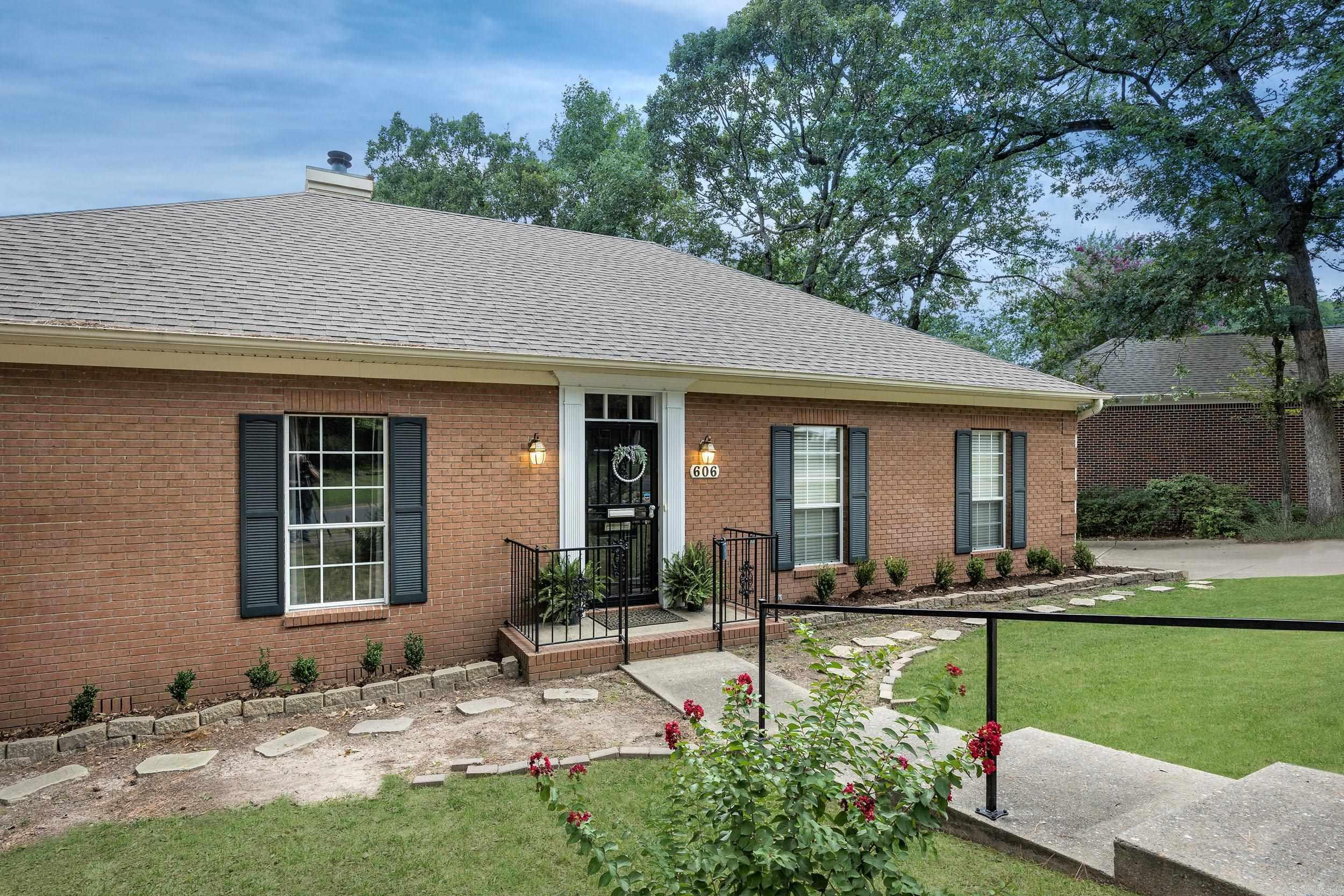 CAMBRIDGE PLACE ADDN - Residential