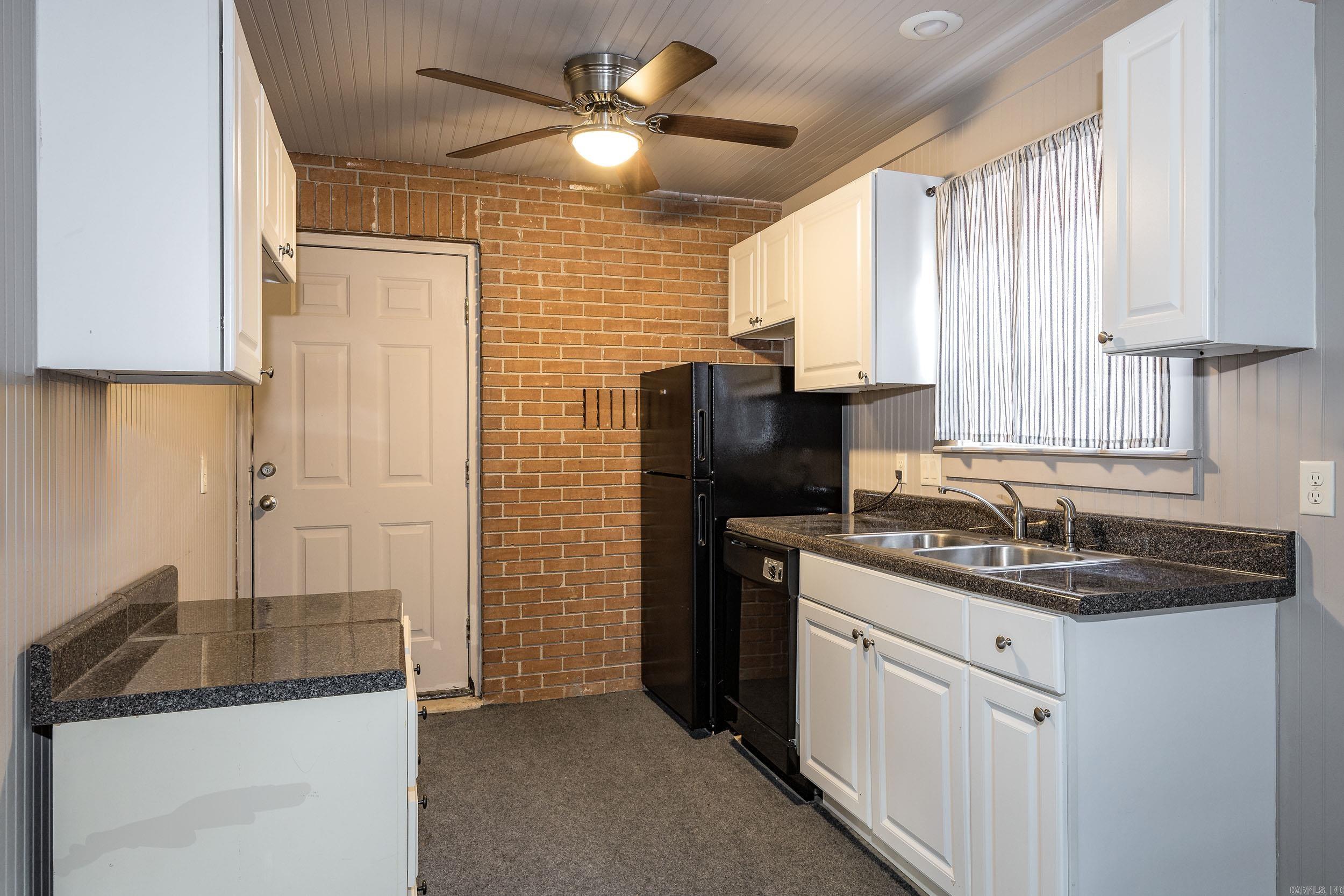 CAMBRIDGE PLACE ADDN - Residential