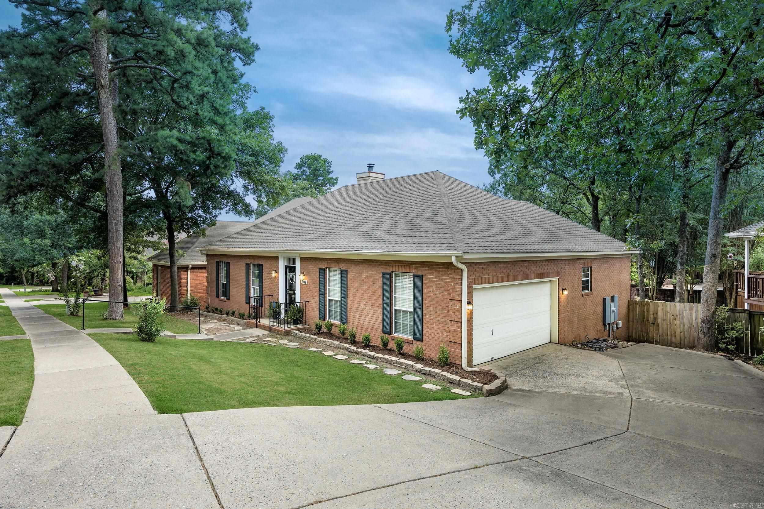 CAMBRIDGE PLACE ADDN - Residential