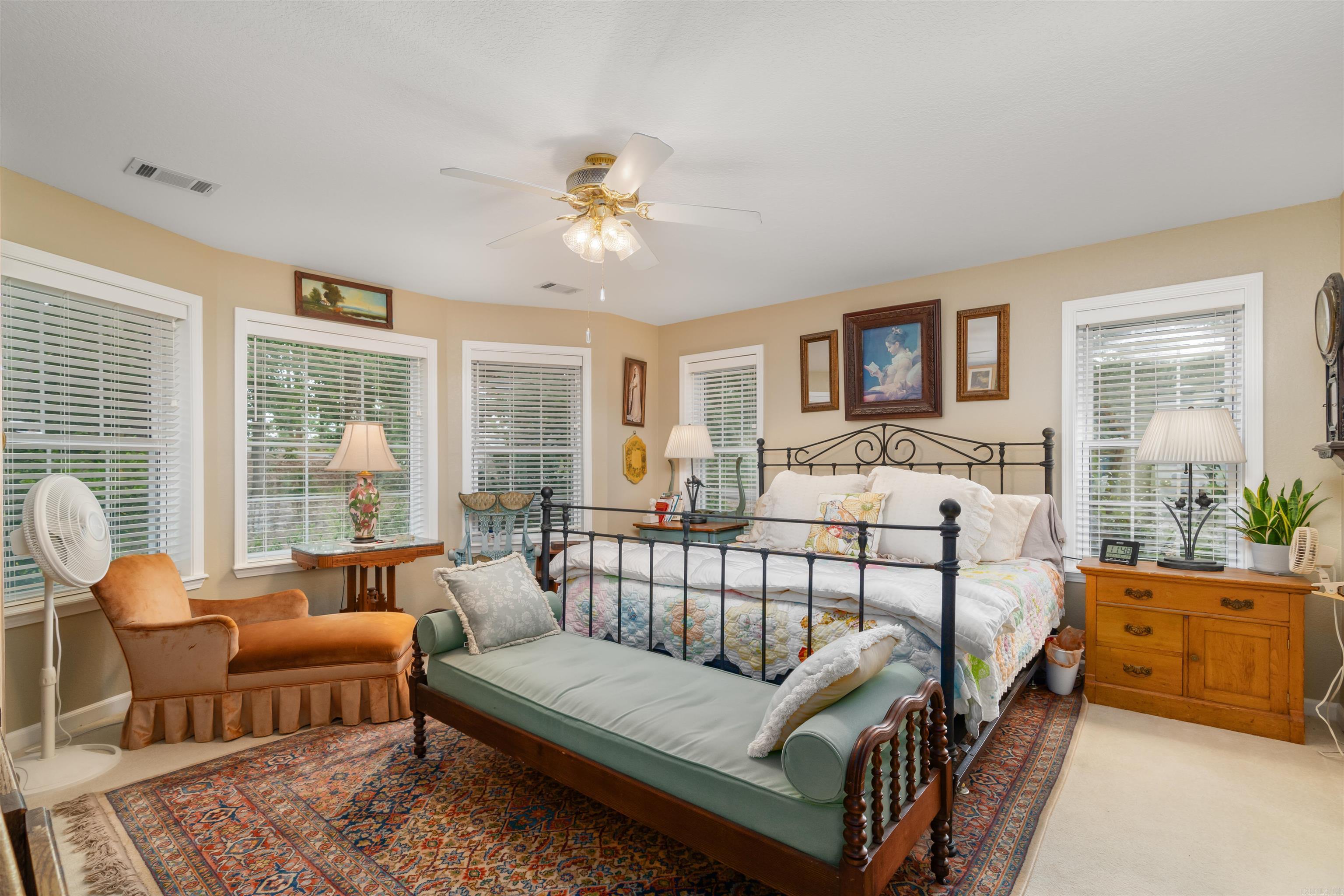 ANDALUSIA - Residential