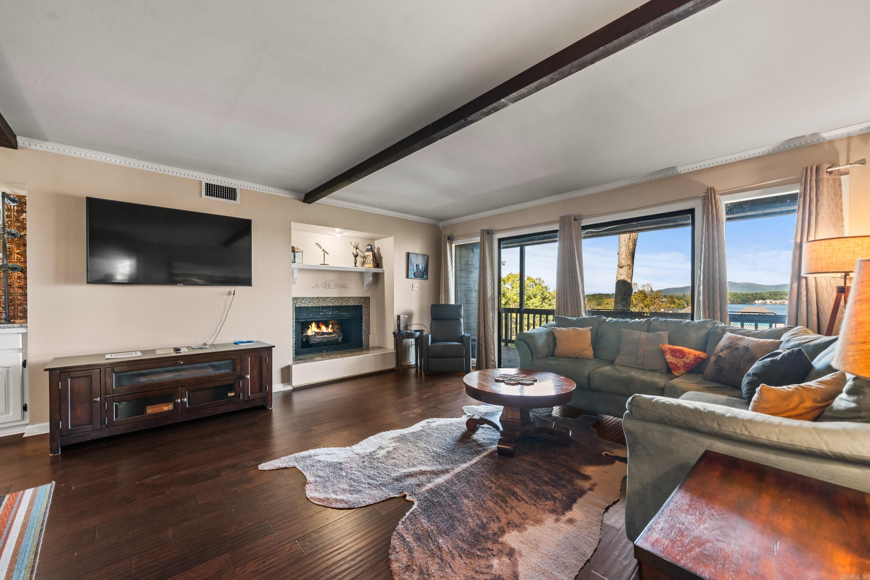 SOUTH SHORE HPR - Residential