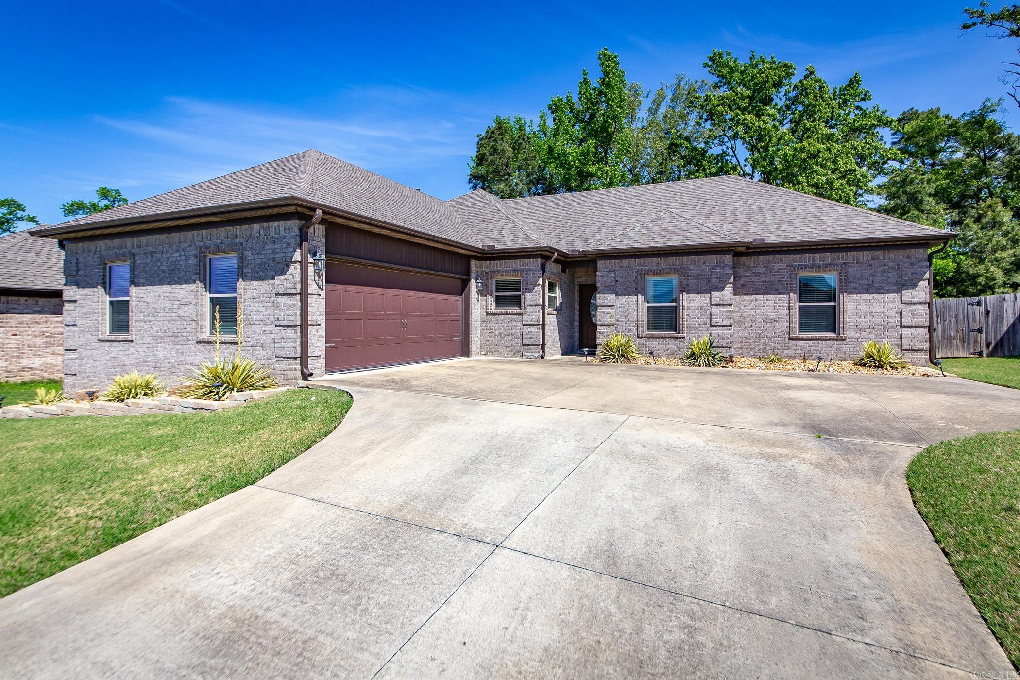 ORCHARD ESTATES - Residential