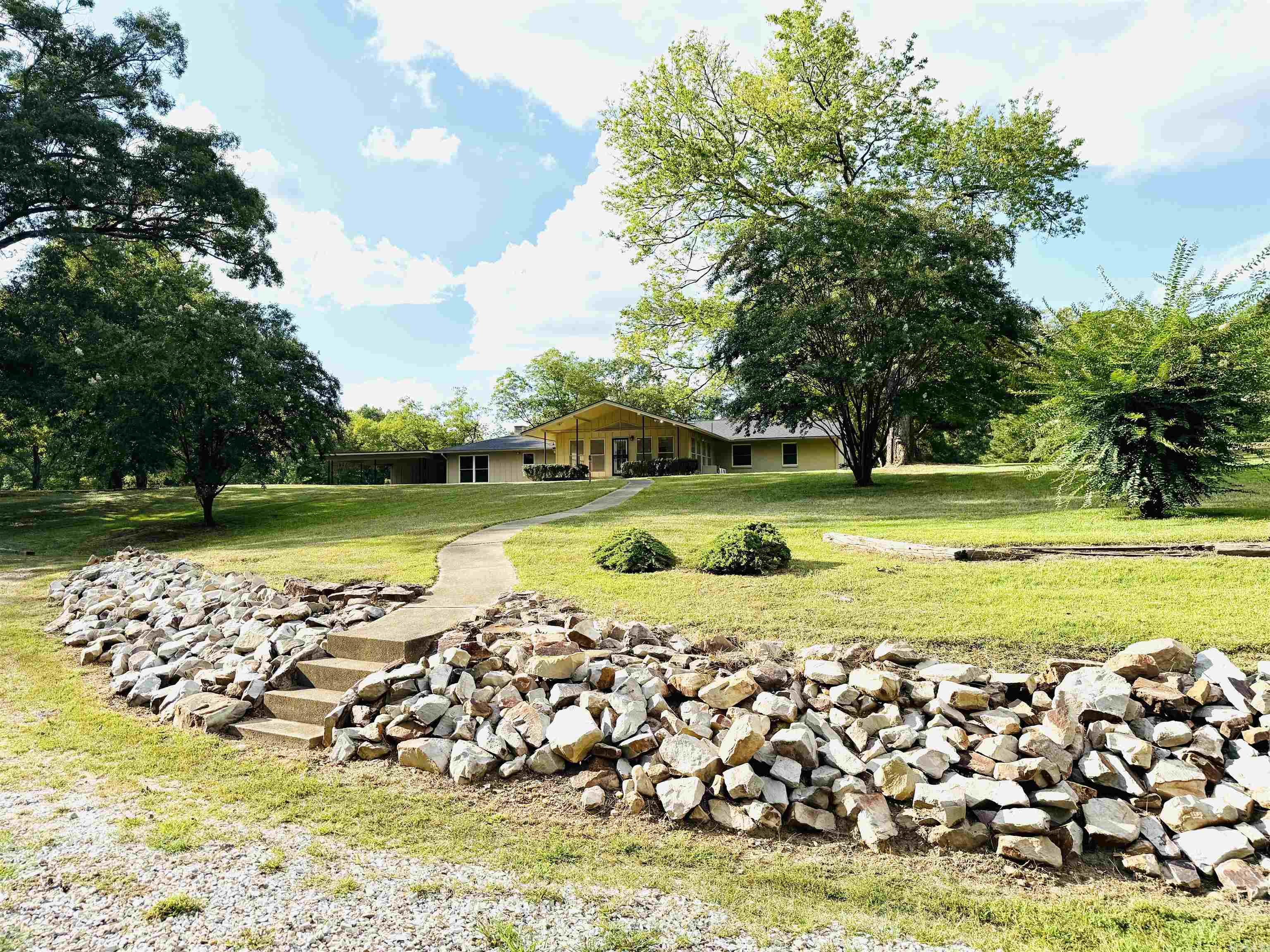 Metes & Bounds - Residential