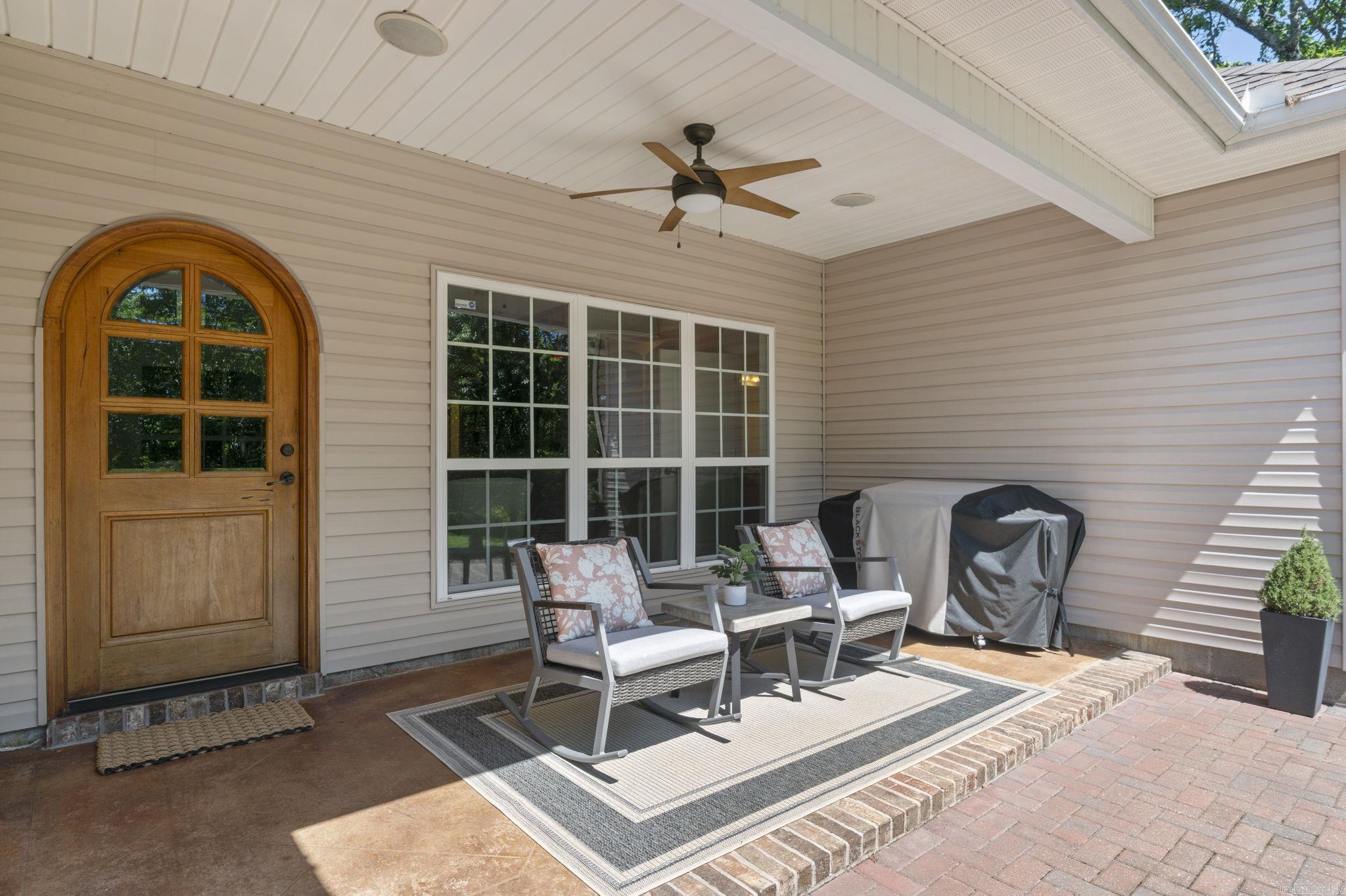 EAGLE RIDGE ESTATES - Residential