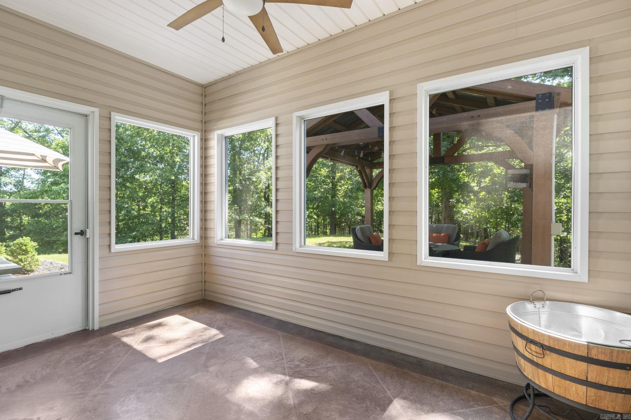 EAGLE RIDGE ESTATES - Residential