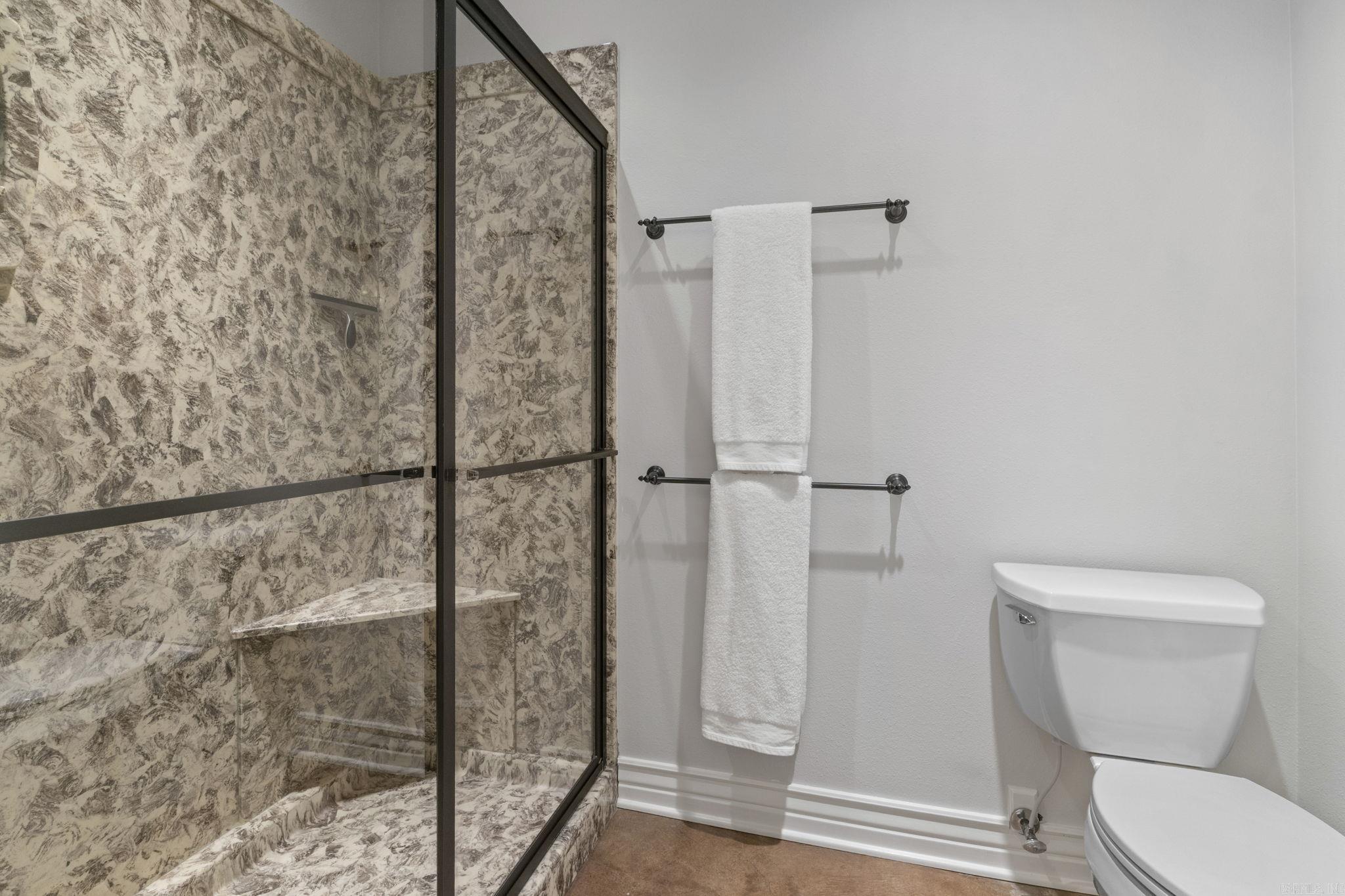 EAGLE RIDGE ESTATES - Residential