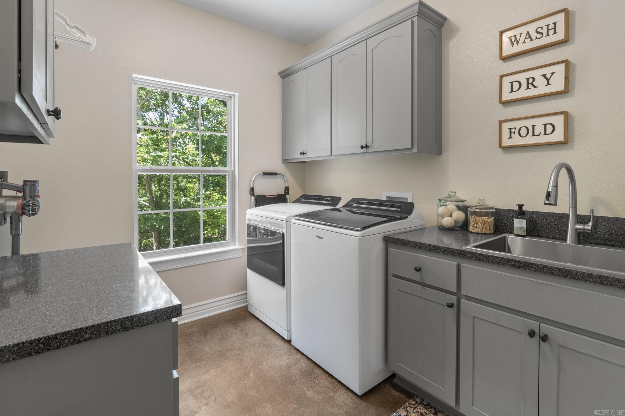 EAGLE RIDGE ESTATES - Residential