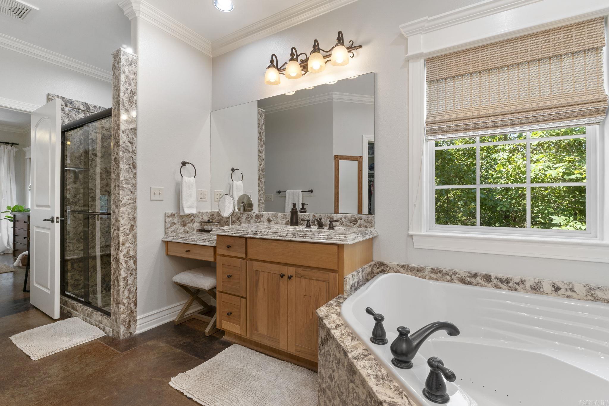 EAGLE RIDGE ESTATES - Residential