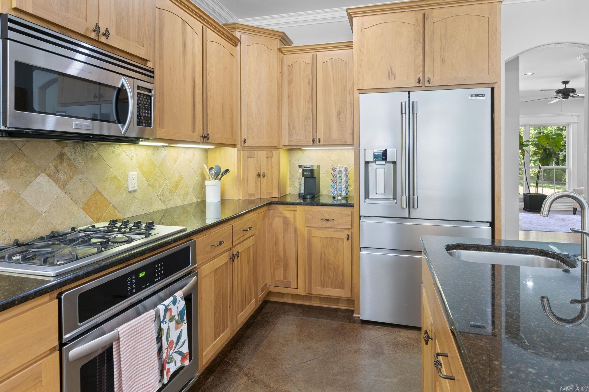 EAGLE RIDGE ESTATES - Residential