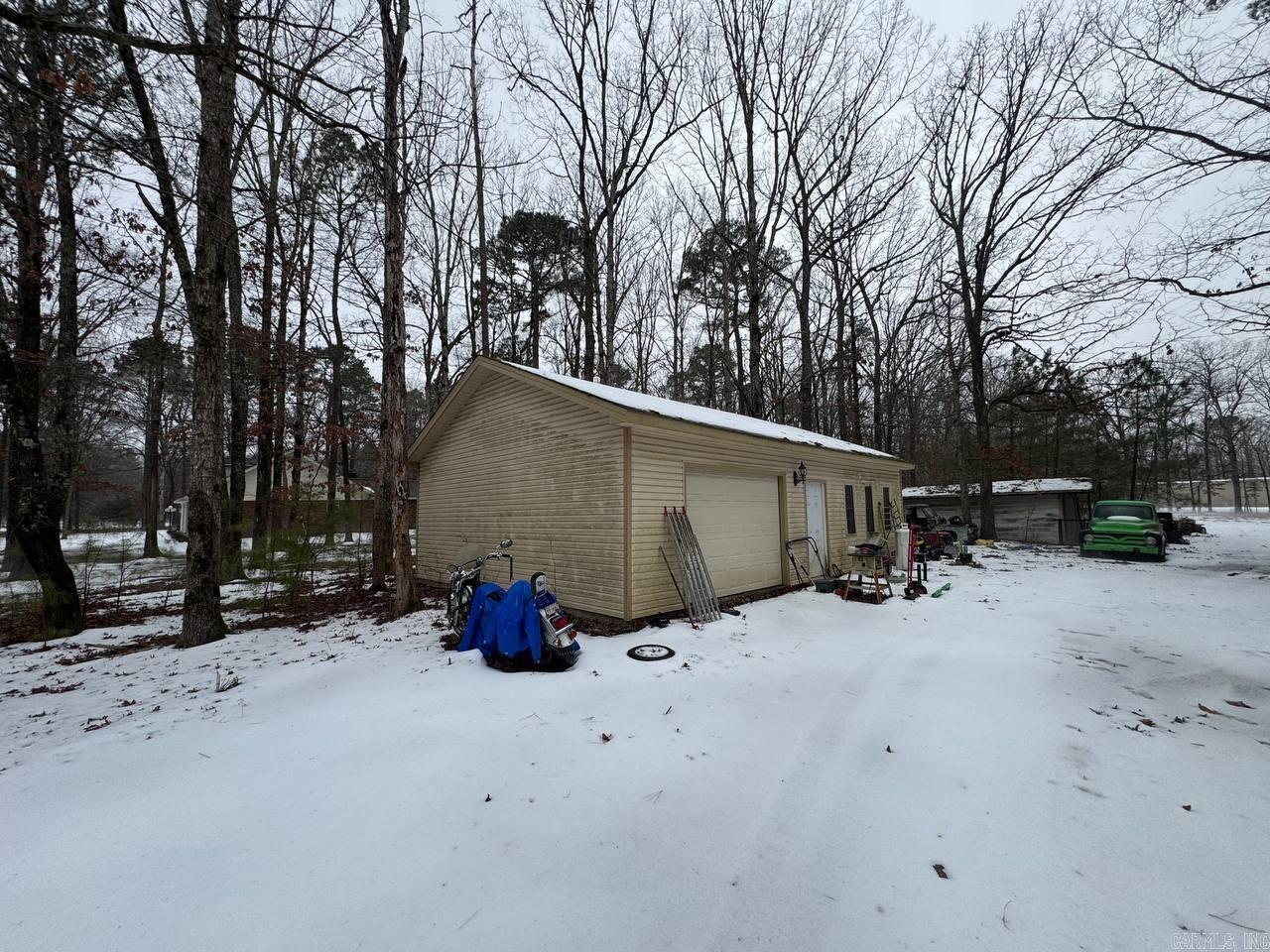 COUNTRY VILLAGE ESTATES - Residential