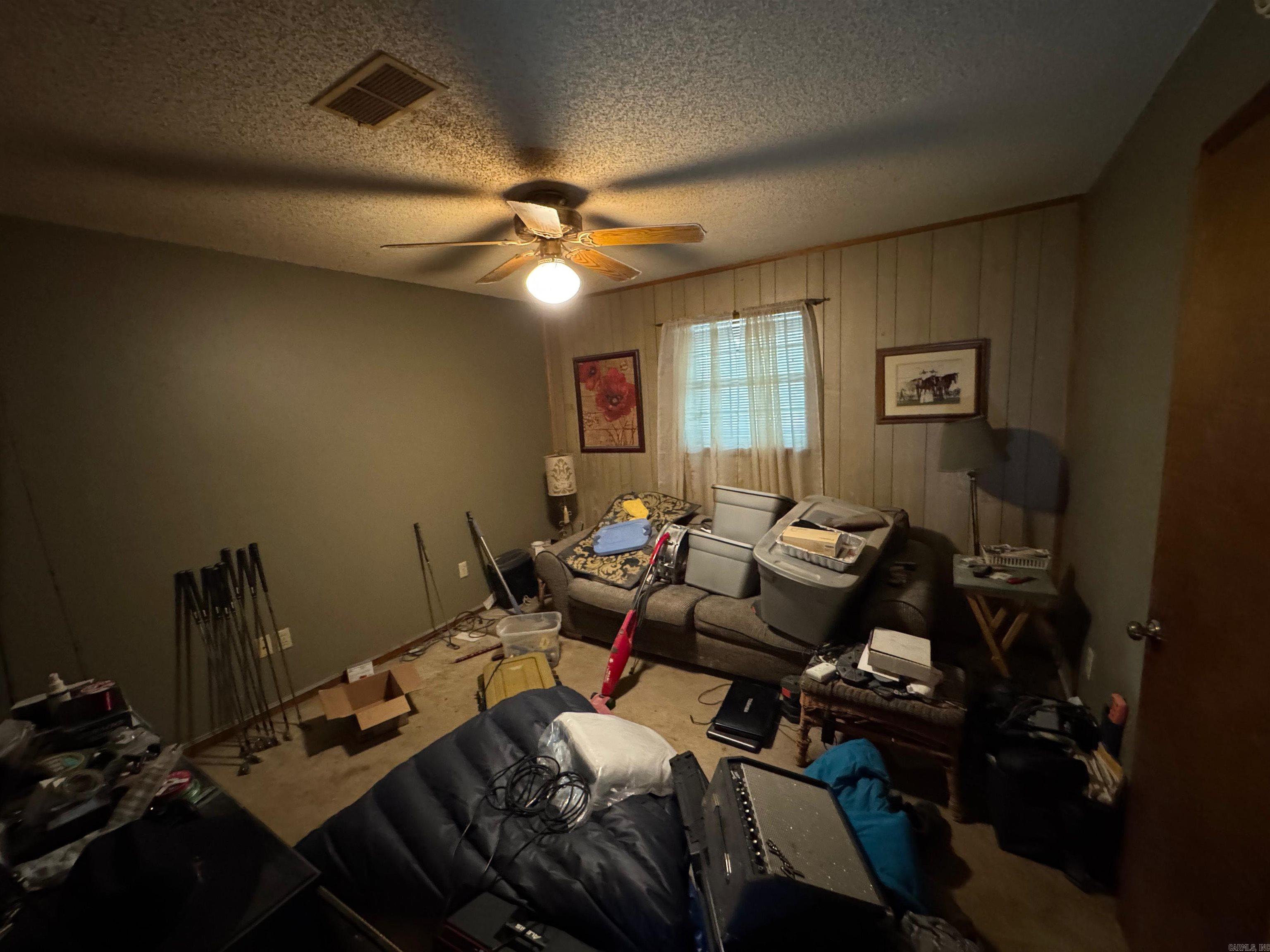 COUNTRY VILLAGE ESTATES - Residential