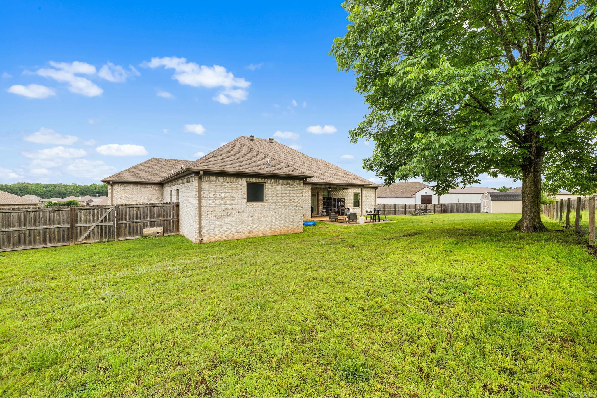 MOUNT TABOR ESTATES - Residential