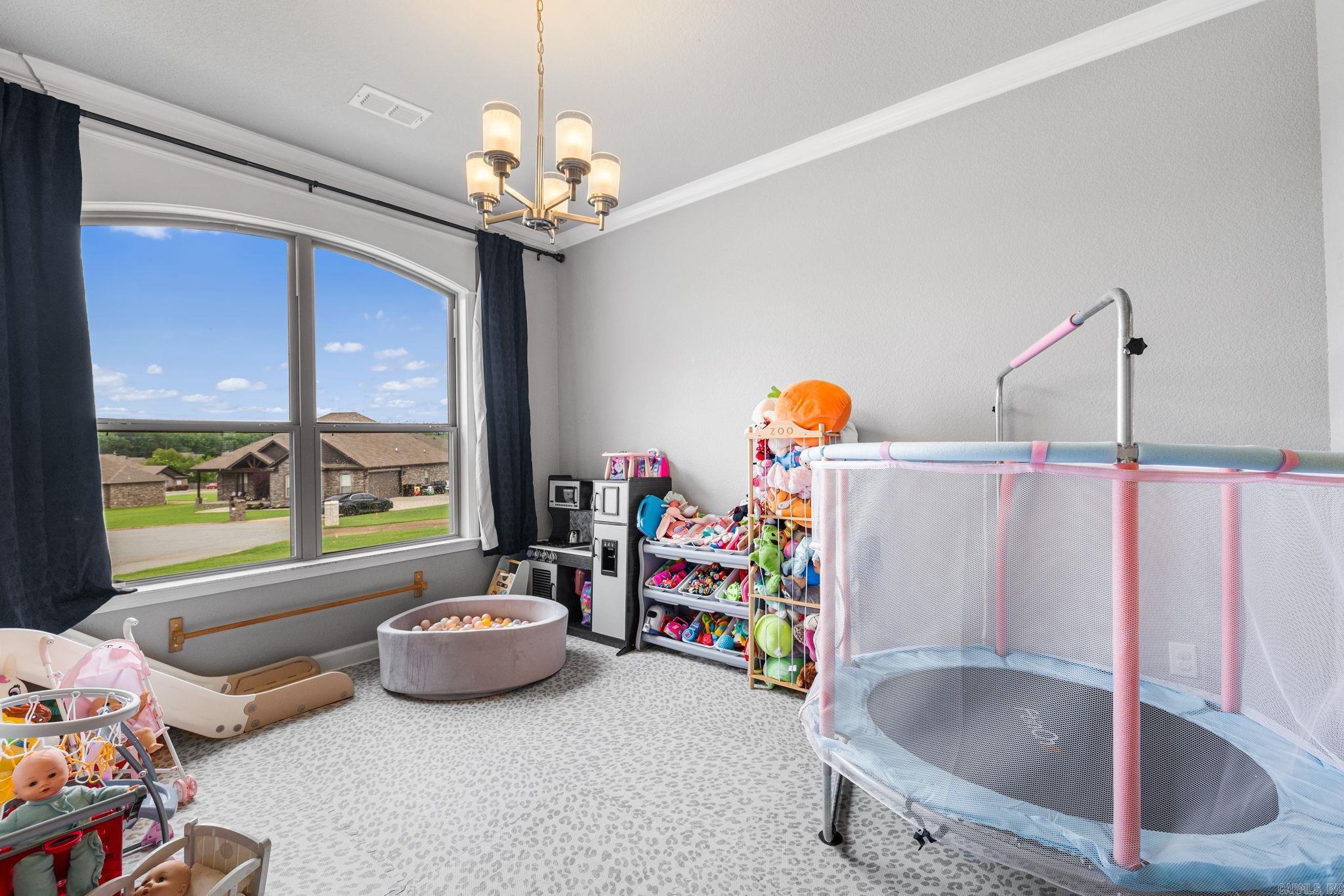 MOUNT TABOR ESTATES - Residential