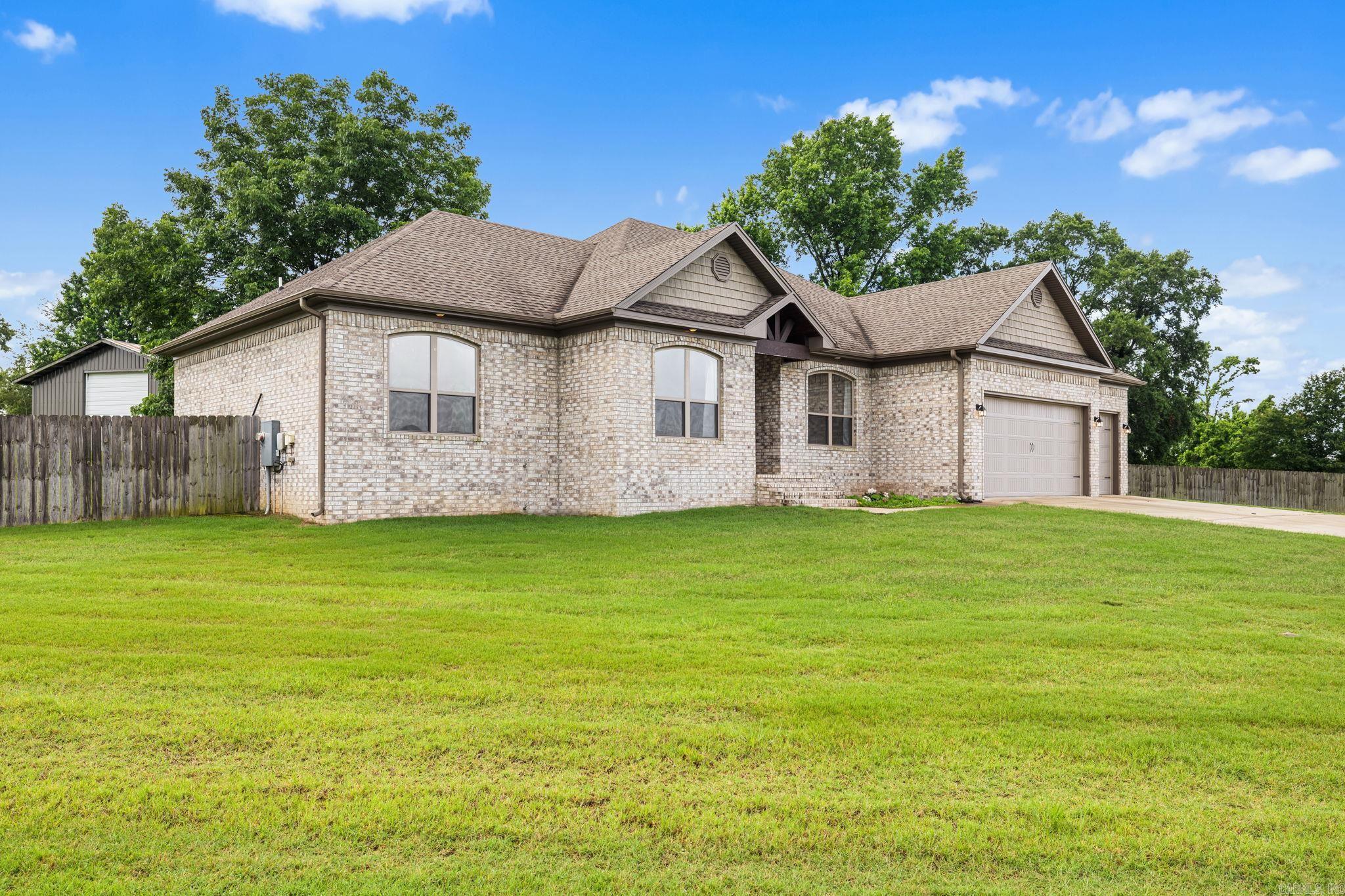 MOUNT TABOR ESTATES - Residential