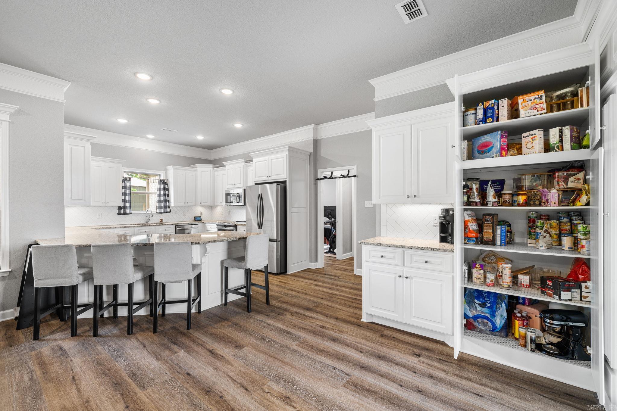 MOUNT TABOR ESTATES - Residential