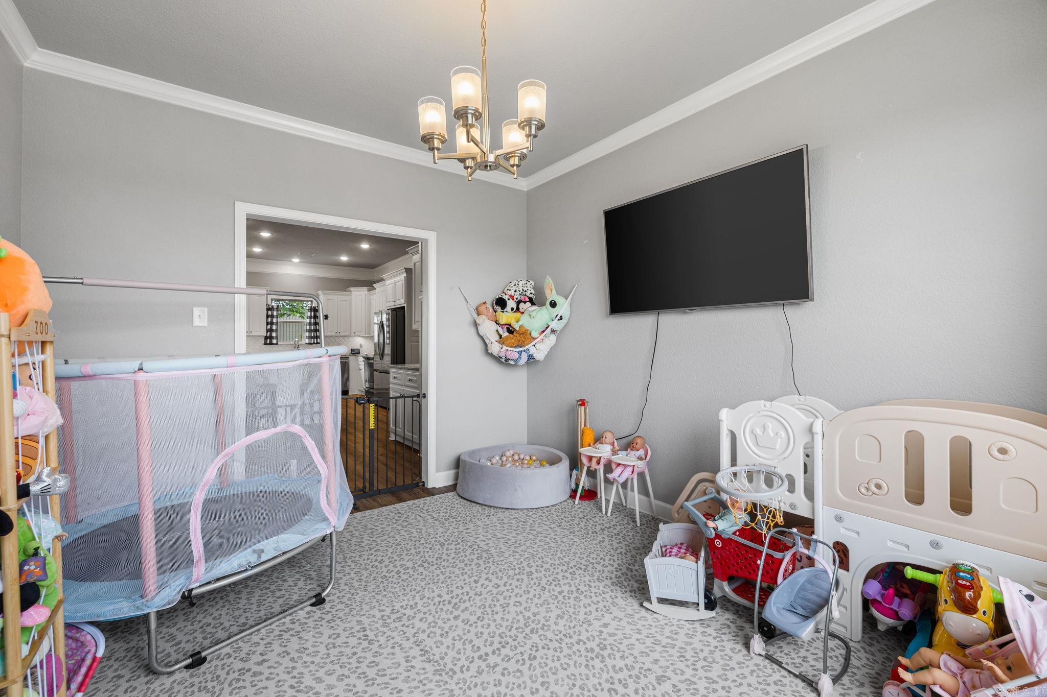 MOUNT TABOR ESTATES - Residential