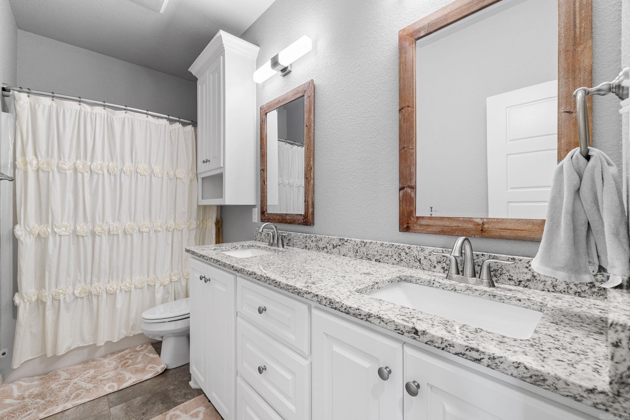 MOUNT TABOR ESTATES - Residential