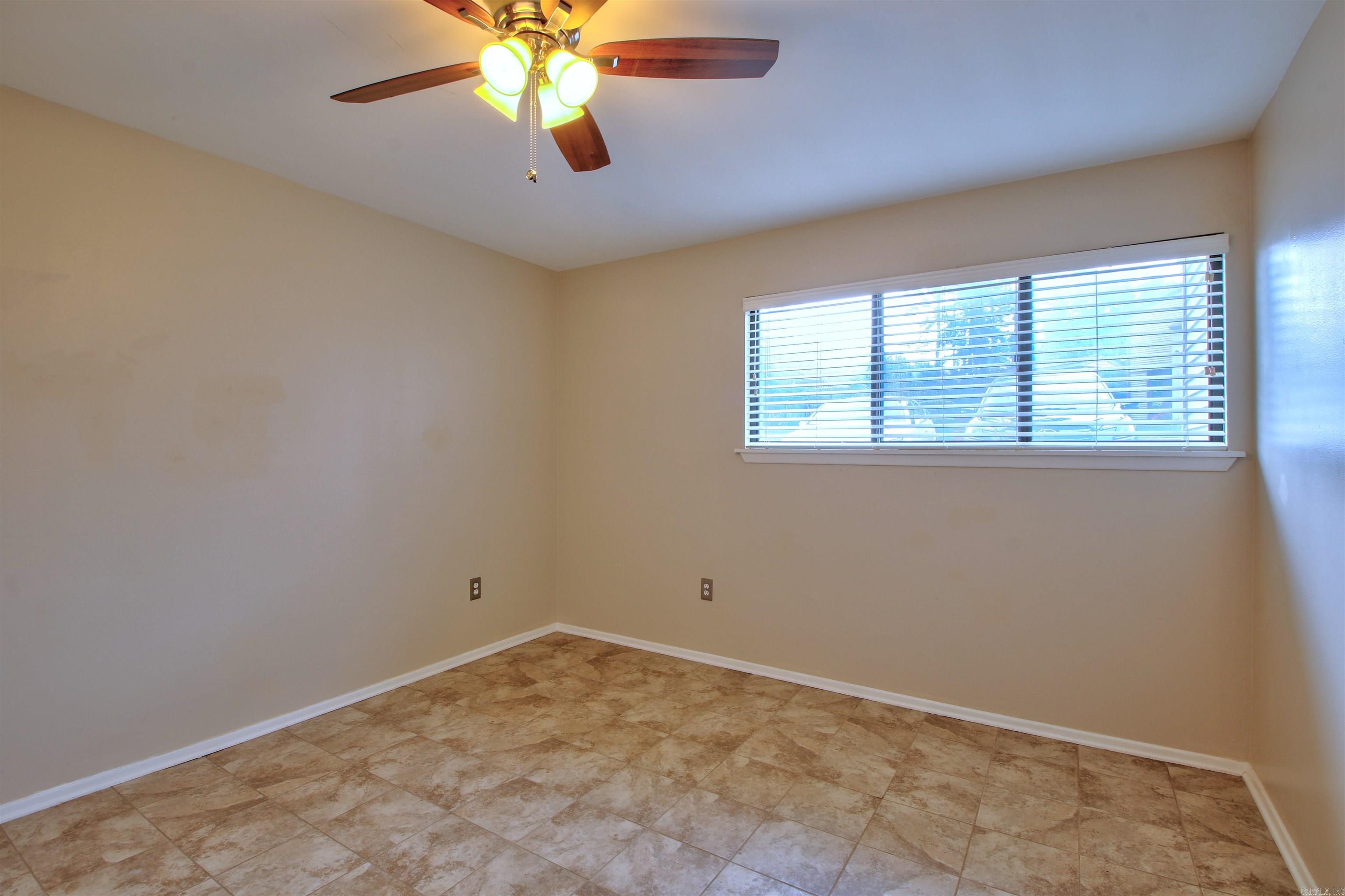 PLEASANTWOOD CONDOS - Residential