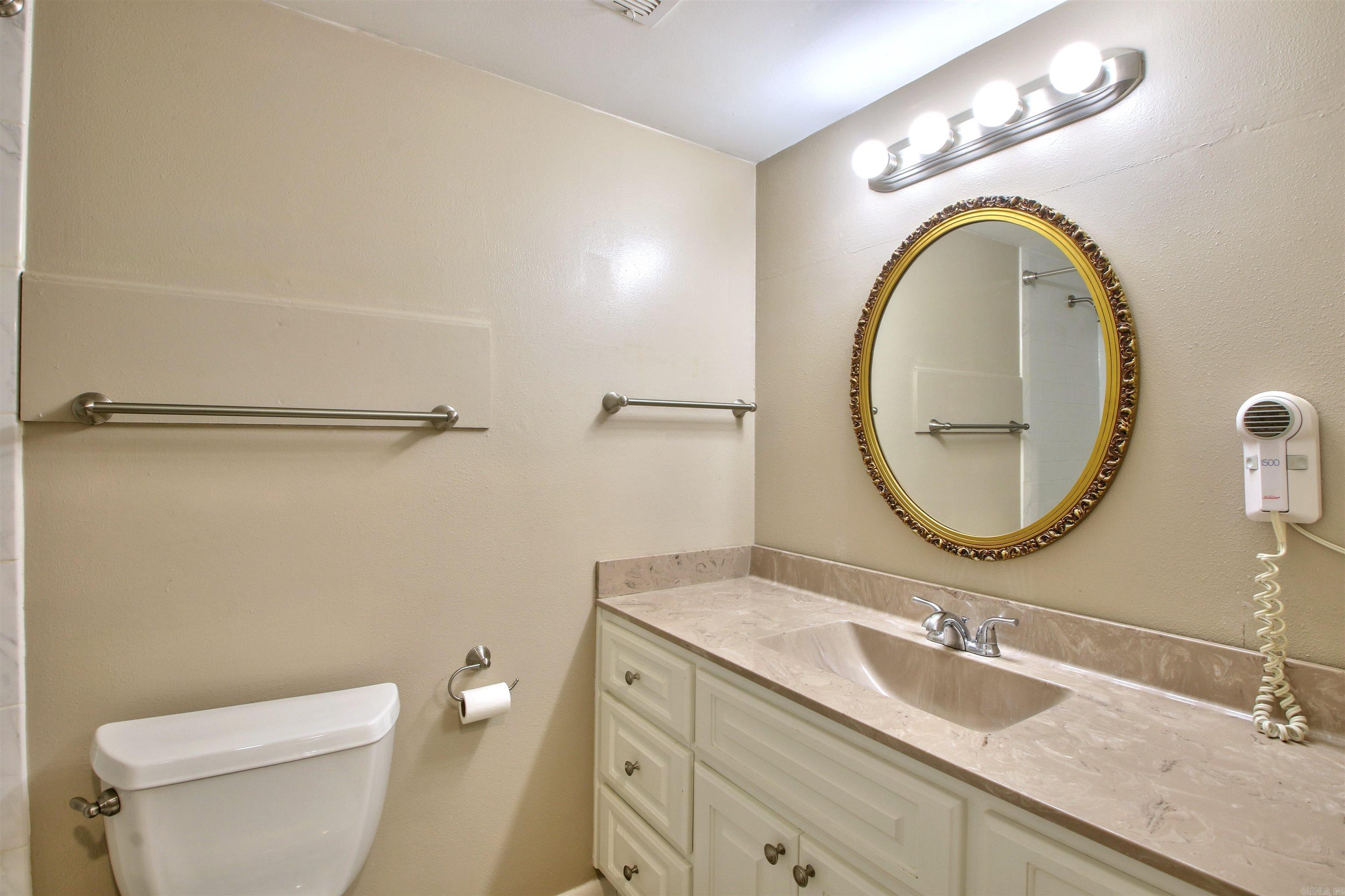 PLEASANTWOOD CONDOS - Residential