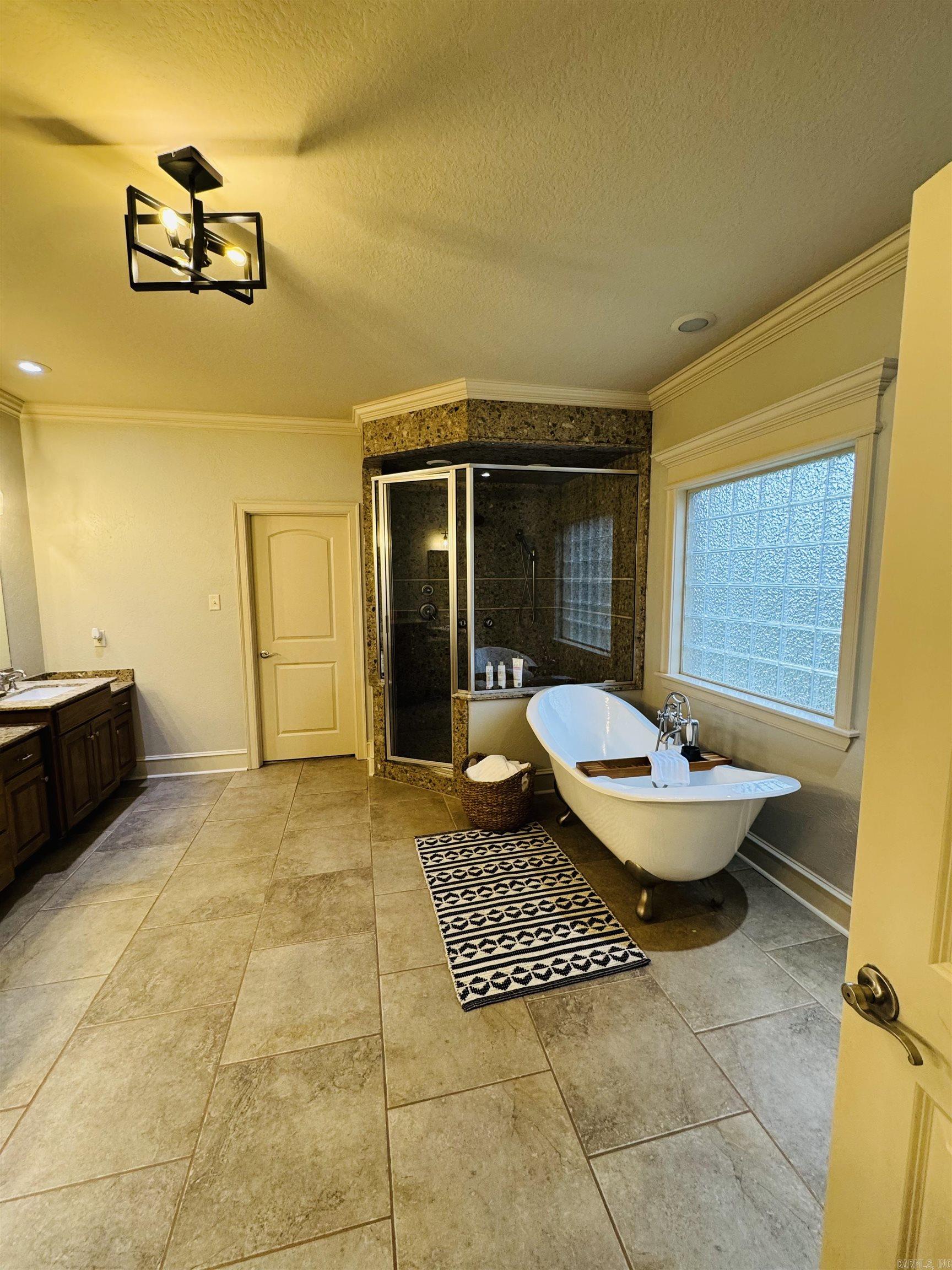 WELLINGTON - Residential