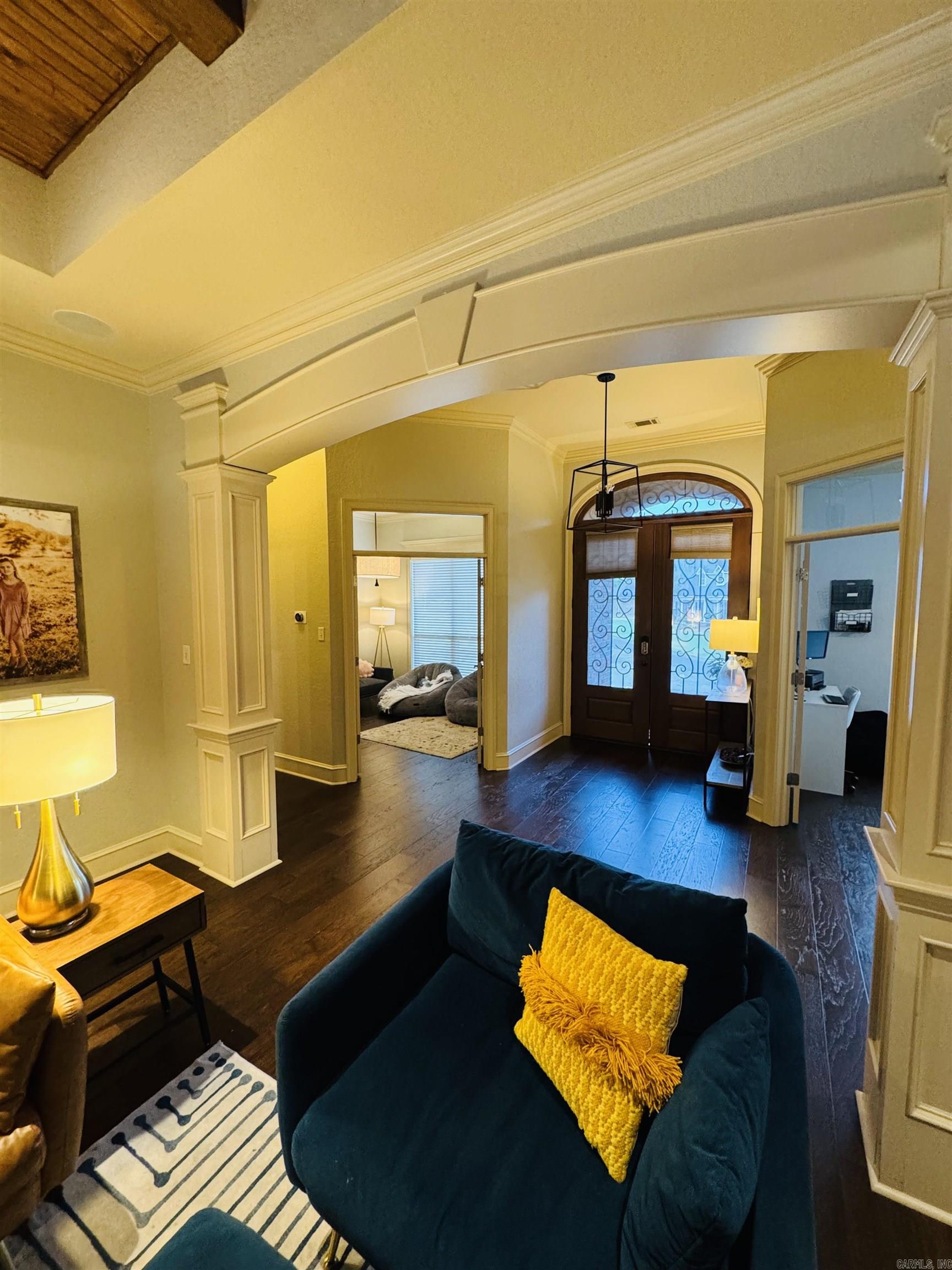 WELLINGTON - Residential