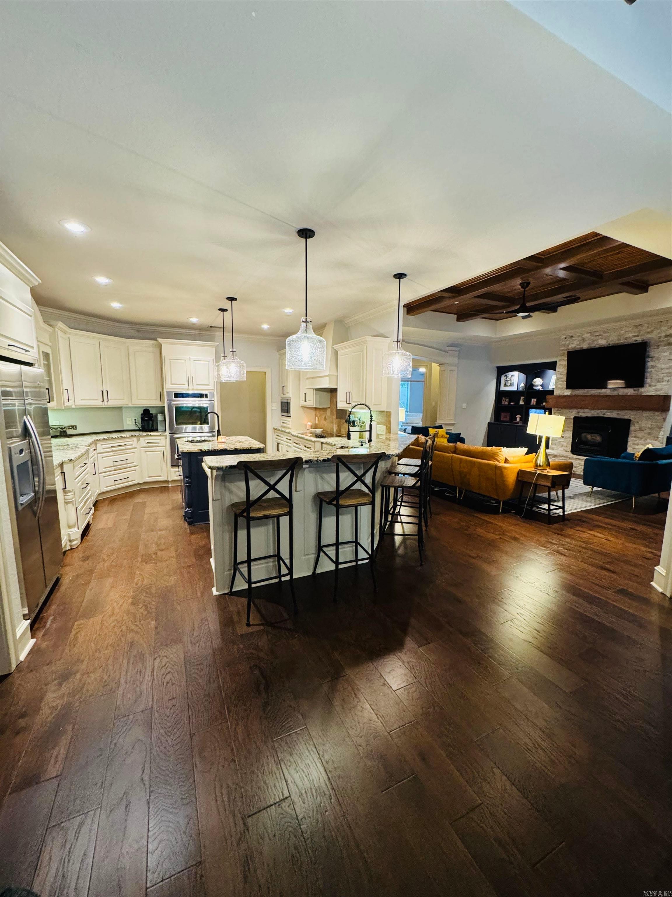 WELLINGTON - Residential